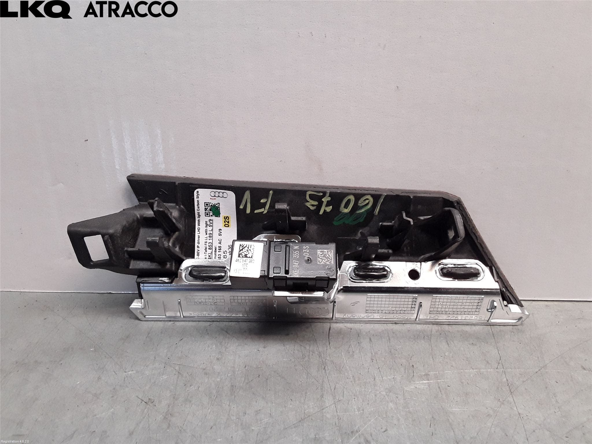 Audi E-TRON, S GE 19- Innr Dekor Instrbord