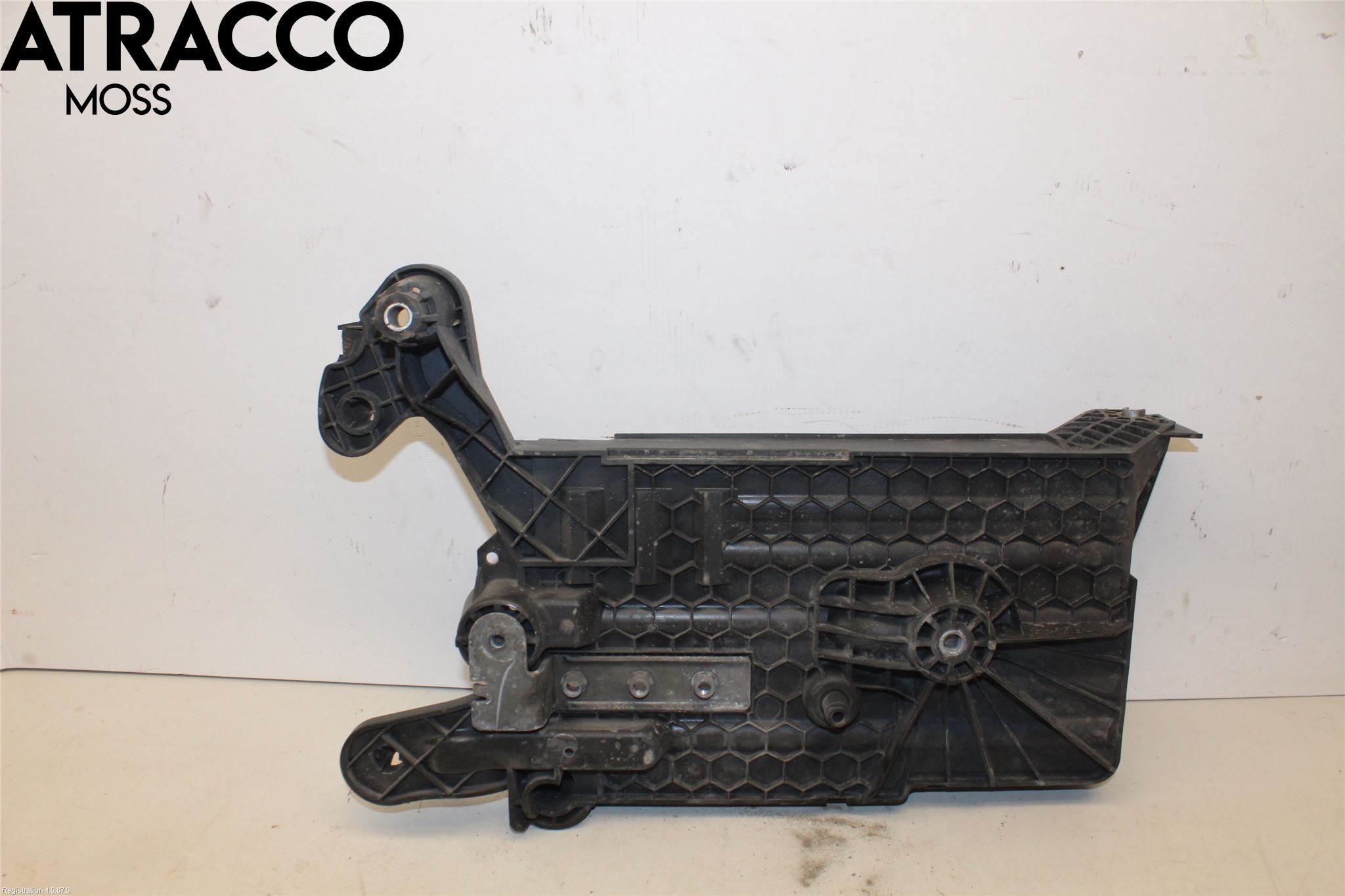 Volkswagen VW GOLF / E-GOLF VII 13-20 Batterikasse - Feste - Holder