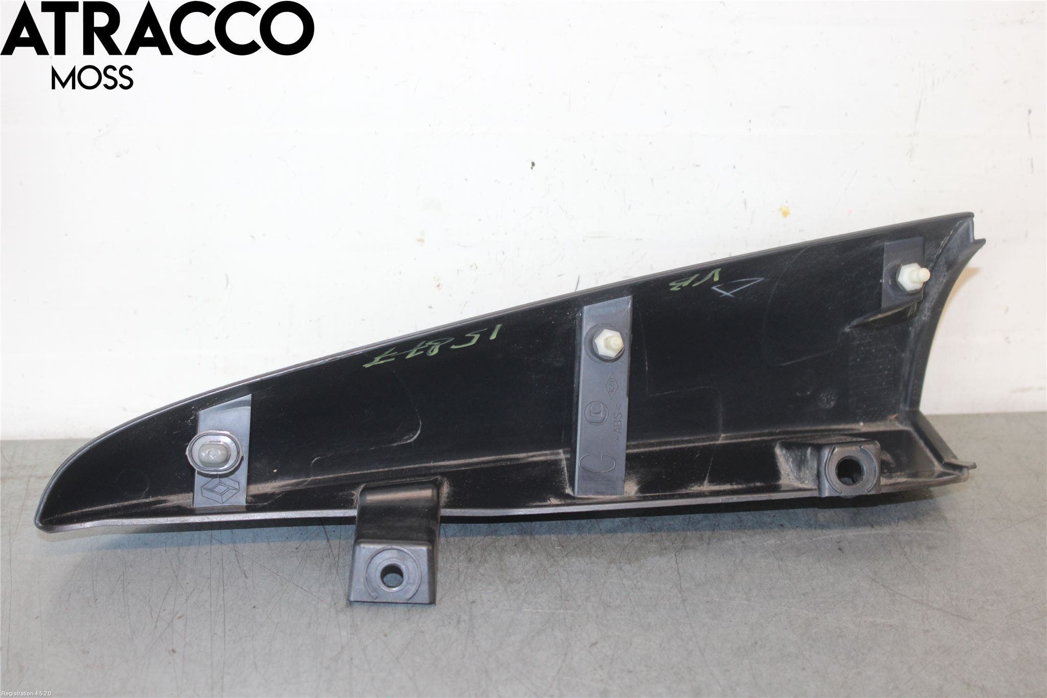 Renault KANGOO II 15-21 Baklykt Omramming