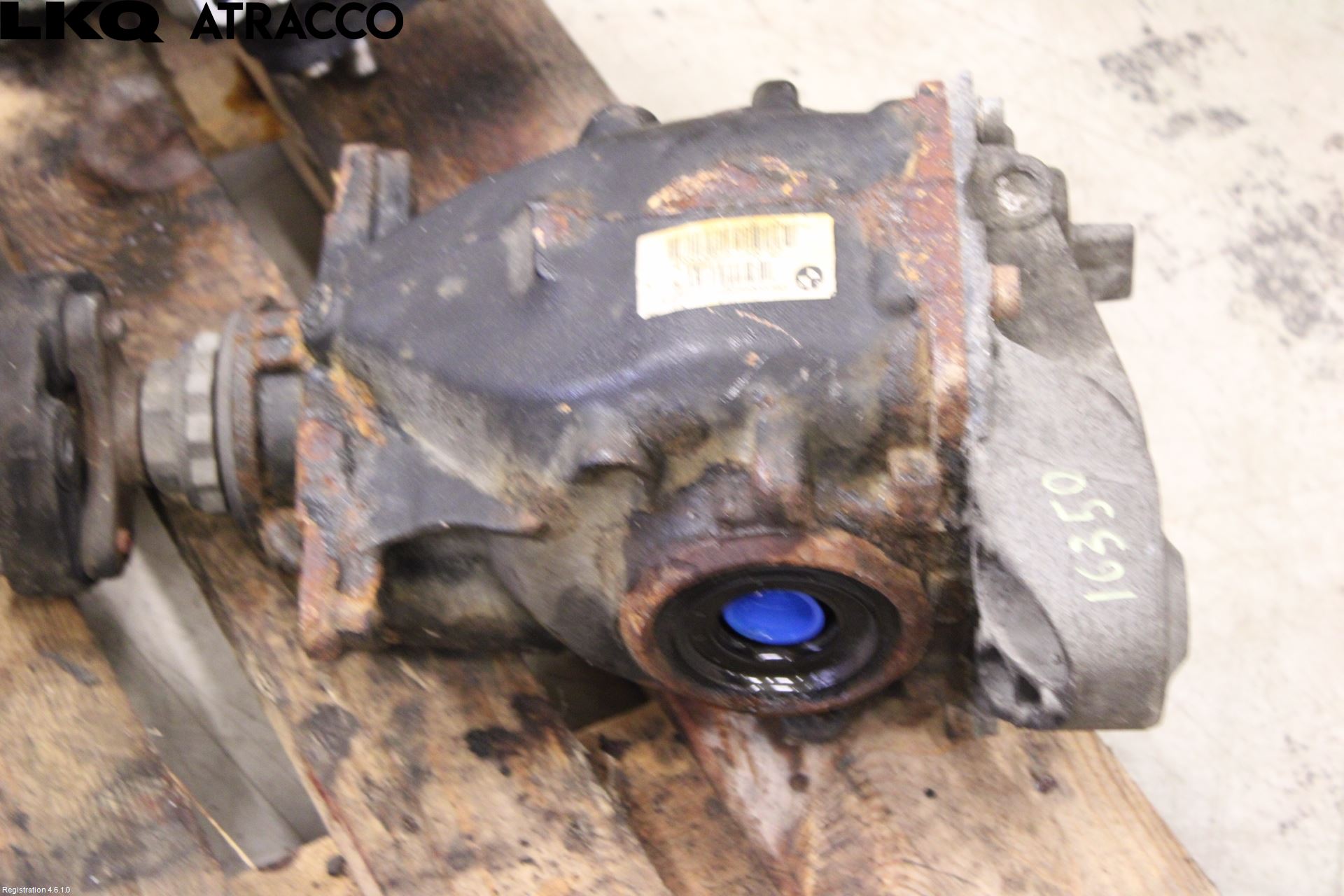 BMW 3 F30/F31/F80 12-19 Bakaksel Kardang Bak -Diff