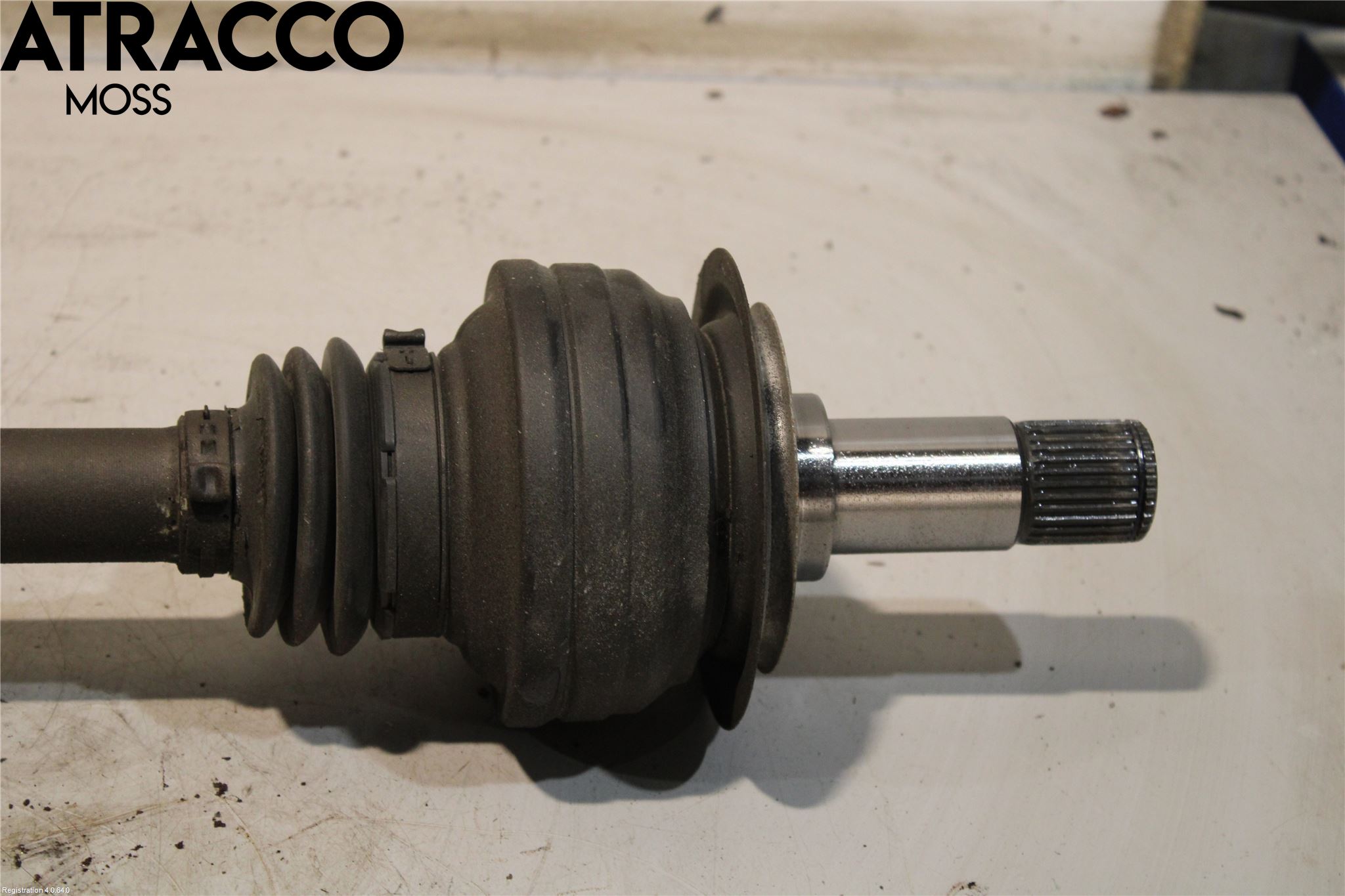 Mercedes-Benz MB VITO/V-KLASS (W640,W447,W448) 14- Drivaksel Bak Kompl Venstre