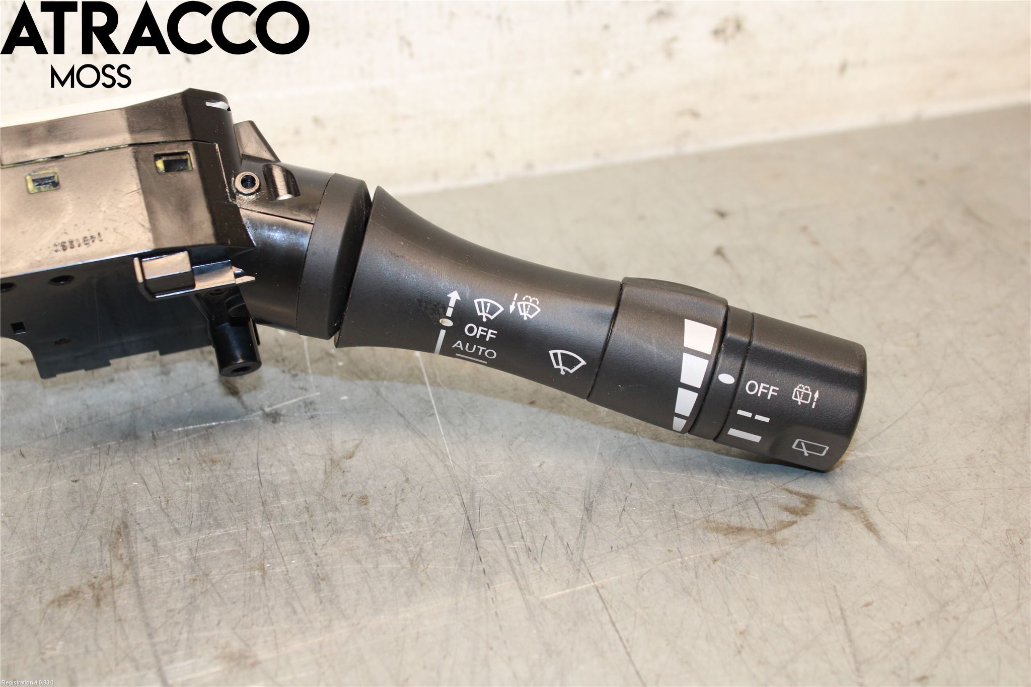 Nissan LEAF 11-17 Bryter Ratt Kombi H Og V