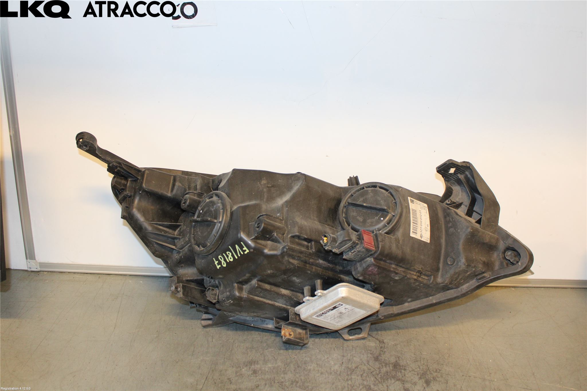 Opel ASTRA J 10-15 Frontlykt Venstre