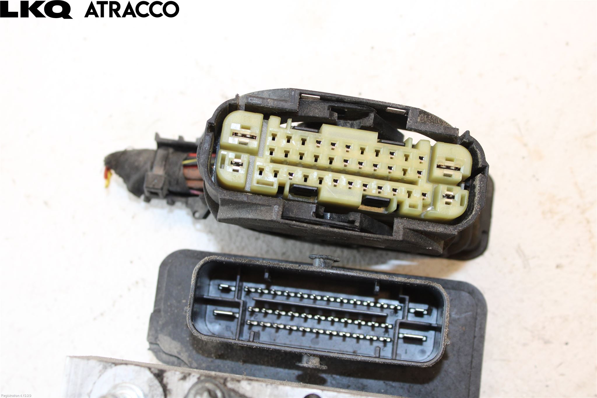 Mercedes-Benz MB VITO/V-KLASS (W640,W447,W448) 14- Abs Hydraulikkaggregat