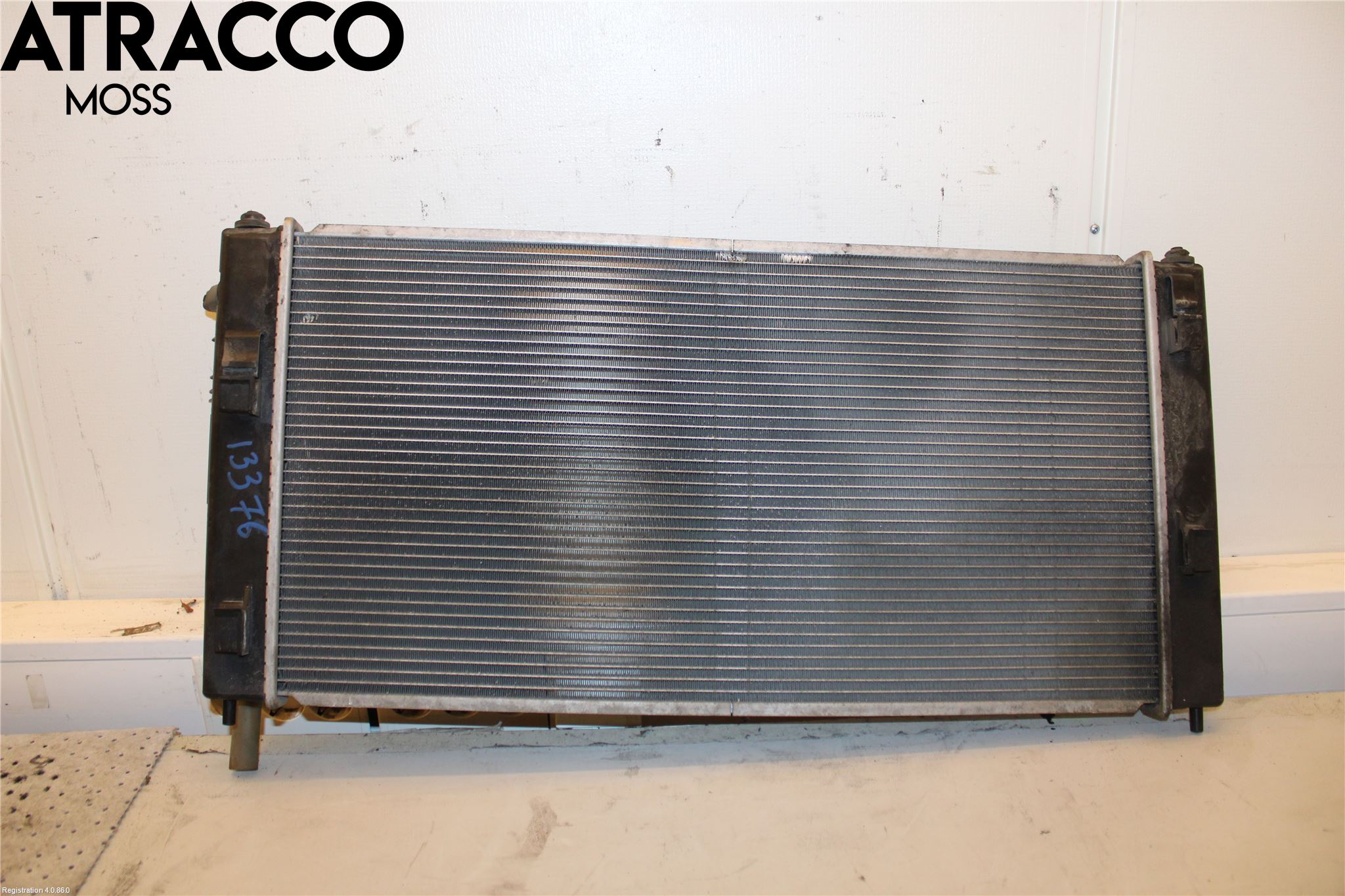 Nissan LEAF 11-17 Radiator Manuell