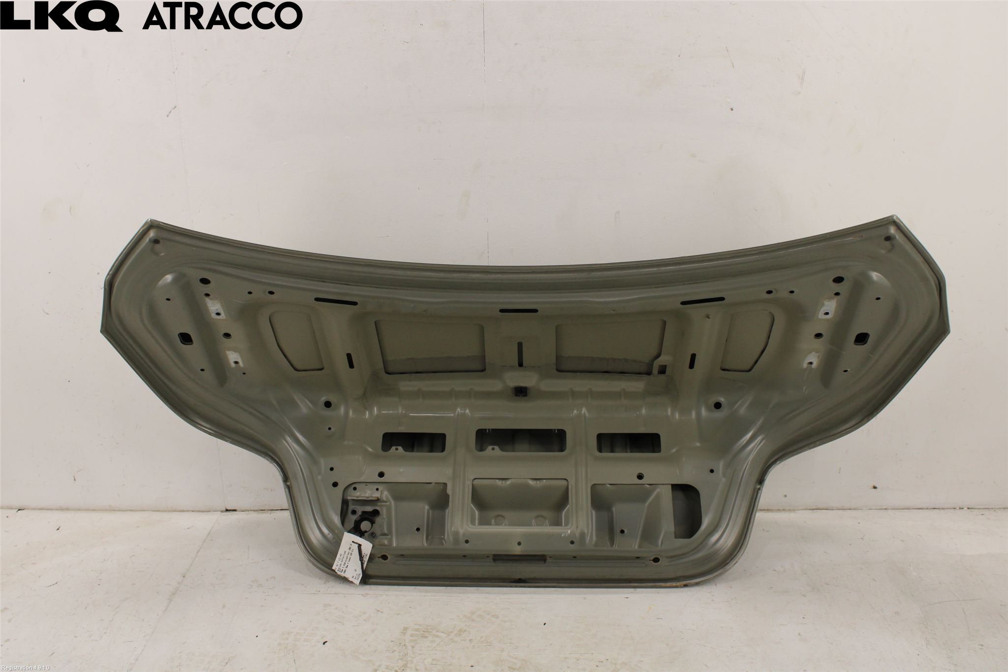 BMW 5 E60/61 Sed/Tou 02-10 Bakluke Koffertlokk