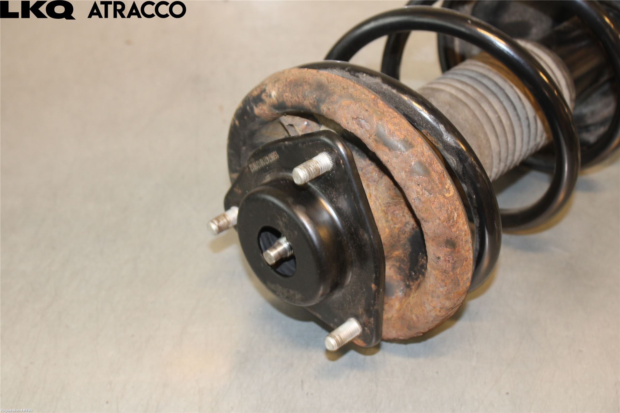 Mitsubishi OUTLANDER 07-12 Fjærbein Foran Høyre