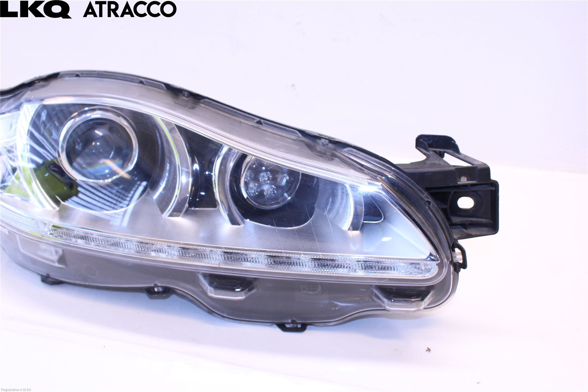 Jaguar XJ X351        10- Frontlykt Høyre