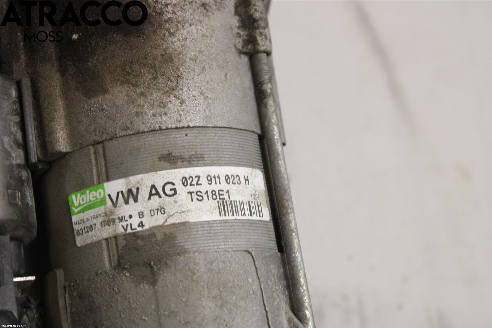 Volkswagen VW GOLF V 04-09 Startmotor