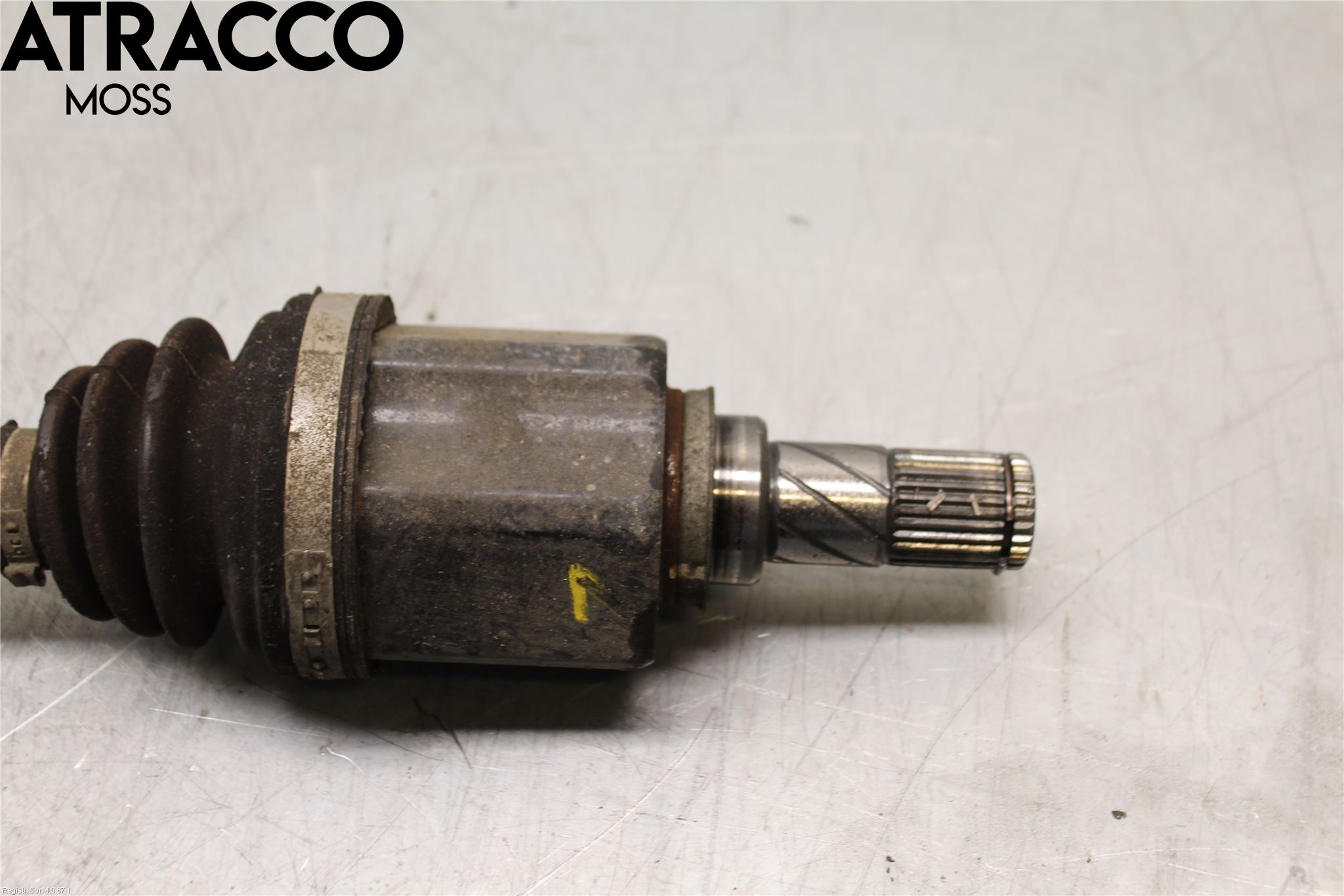 Nissan LEAF 11-17 Drivaksel Foran Kompl Venstre