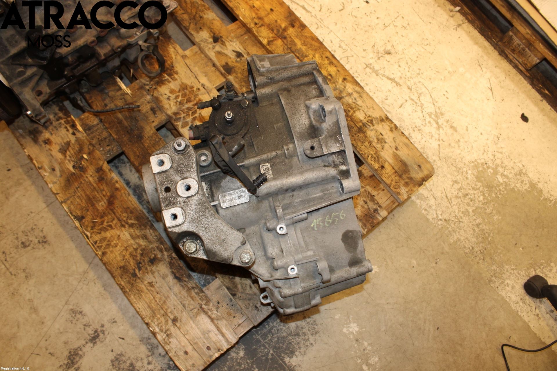 Volkswagen VW CADDY 11-15 Gearkasse 6 Trinn