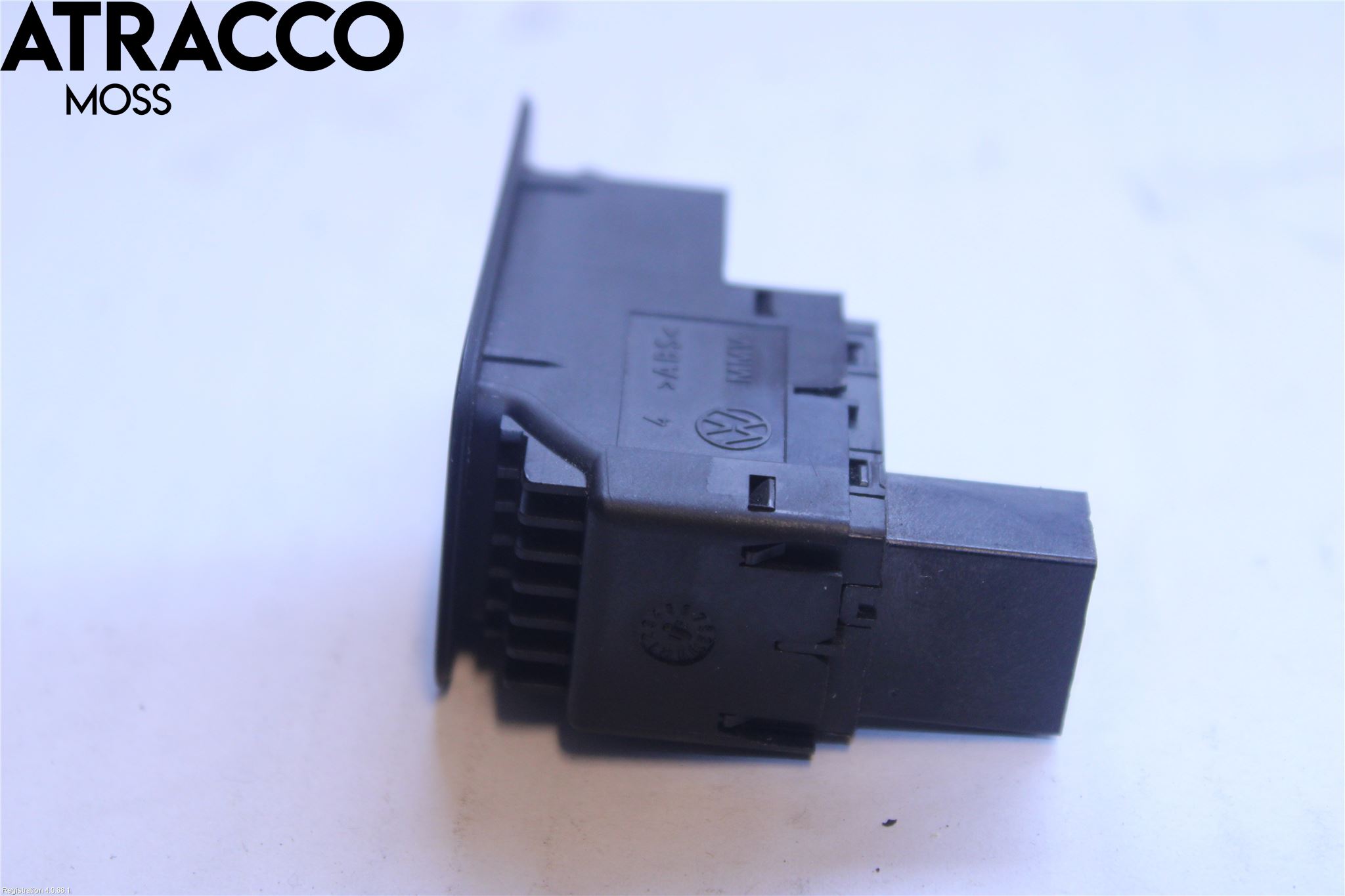 Volkswagen VW PASSAT 15-19 Strömställare Dragkrok