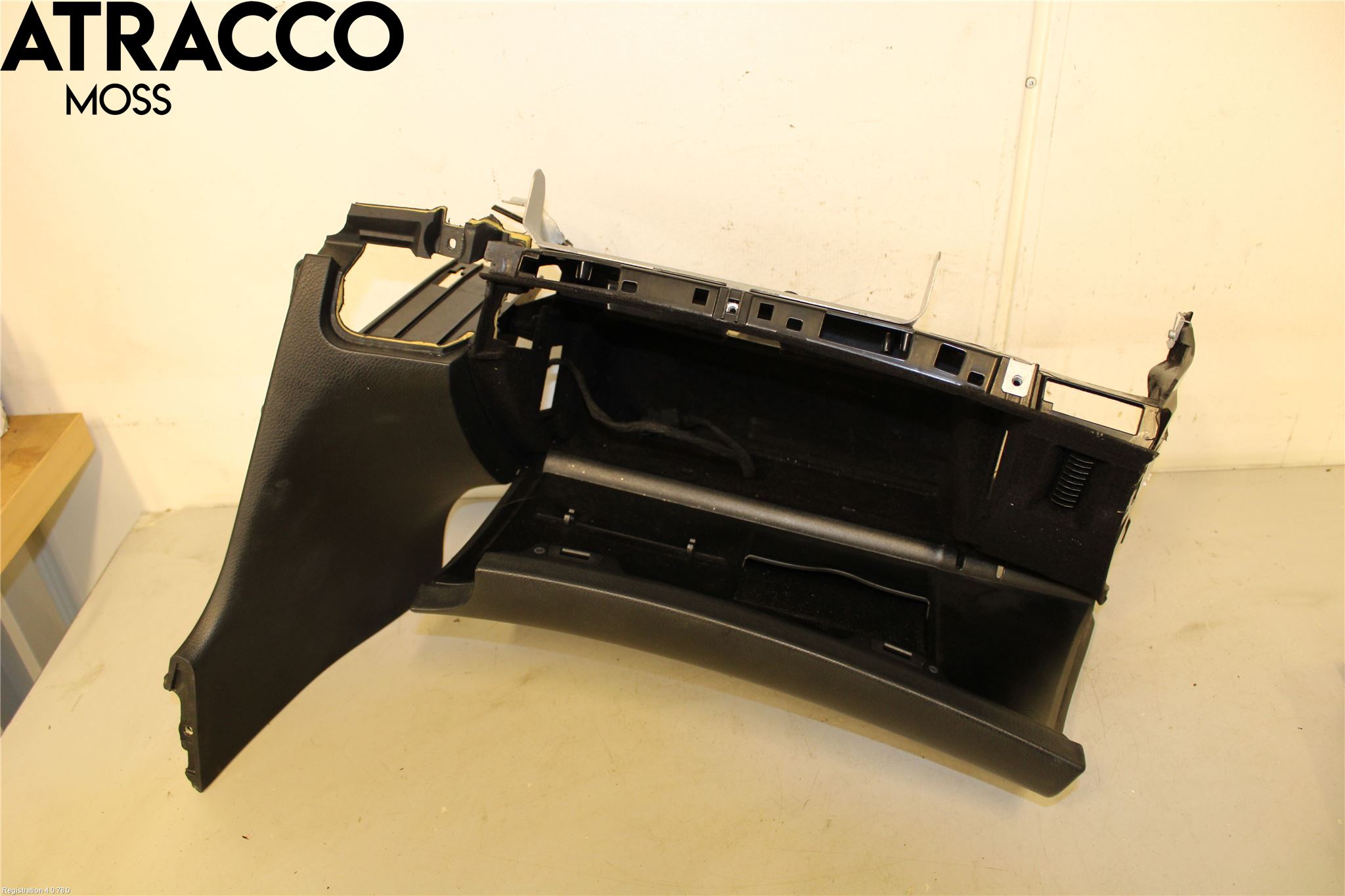 Mercedes-Benz MB E-KLASS (W211) 02-09 Innr Hanskerom