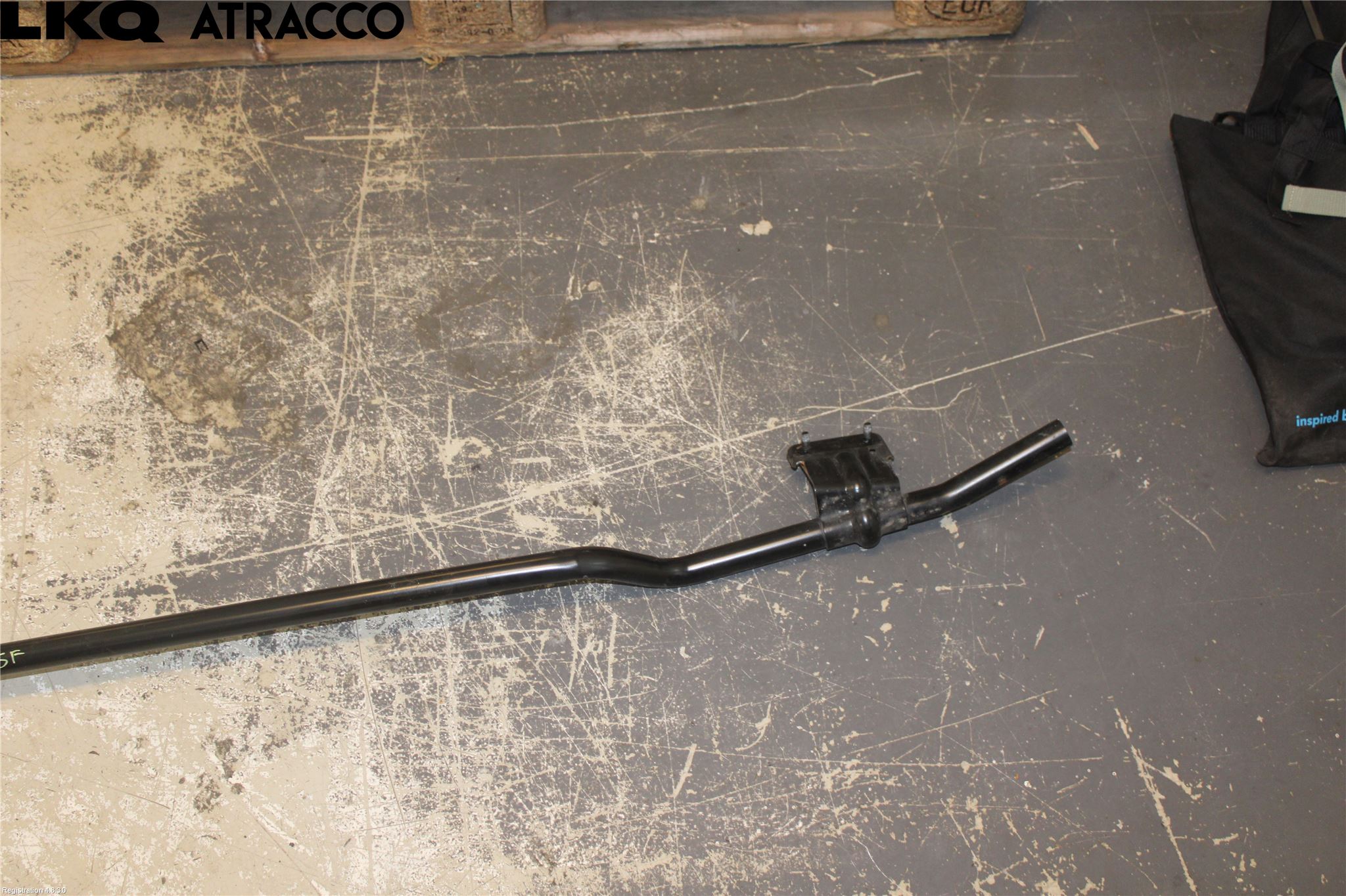 Ford E-TRANSIT SKÅP/BUSS 22- Stablisatorstag Foran