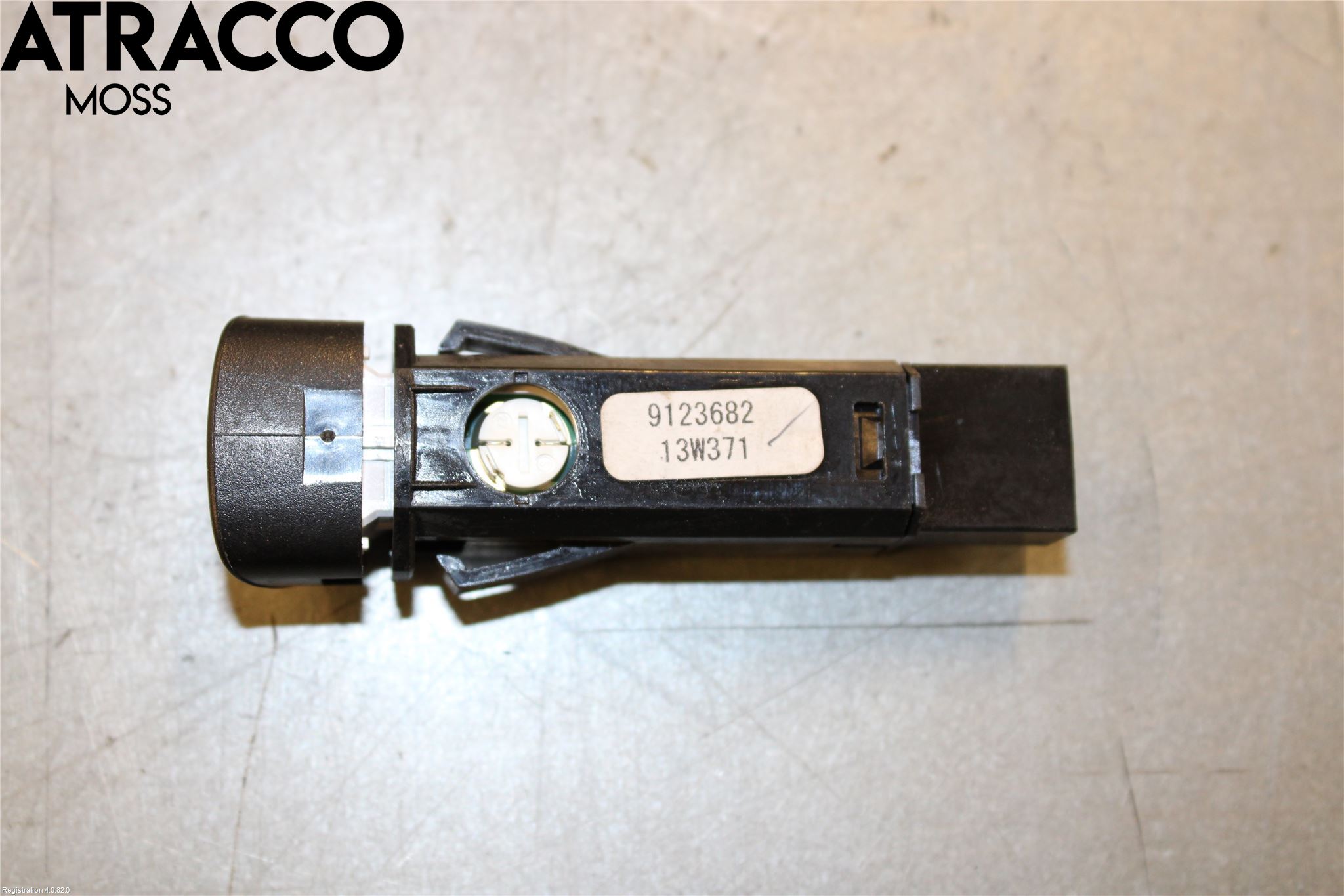 Volvo V40 CROSS COUNTRY 13-19 Bryter Varsel (Nødblink)