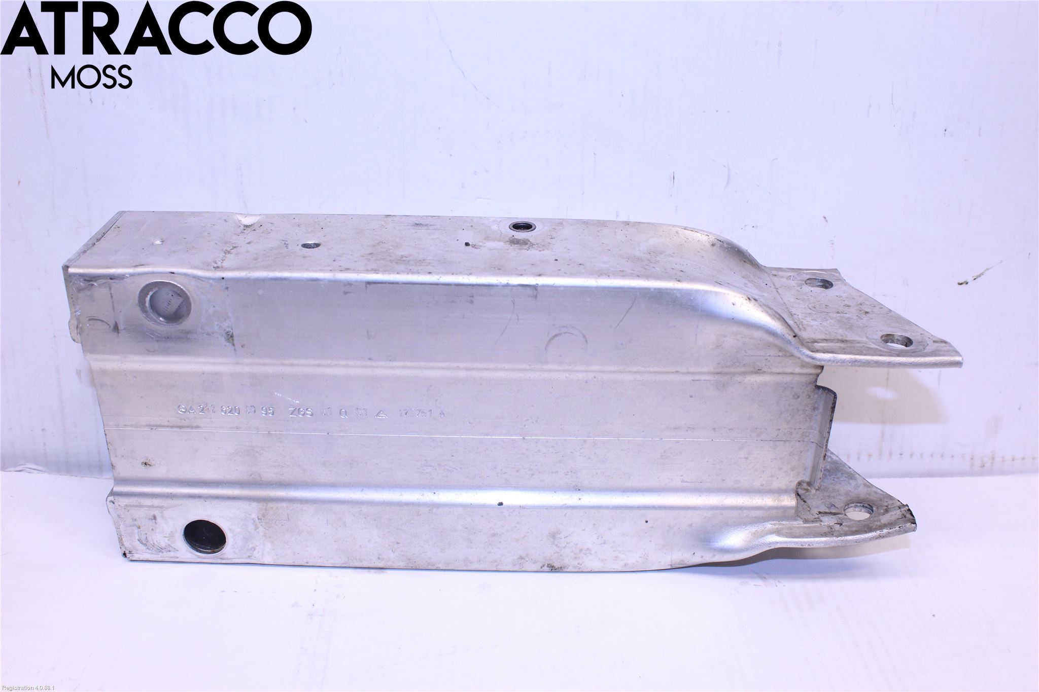 Mercedes-Benz MB E-KLASS (W212) 09-16 Støtfanger Foran Demper