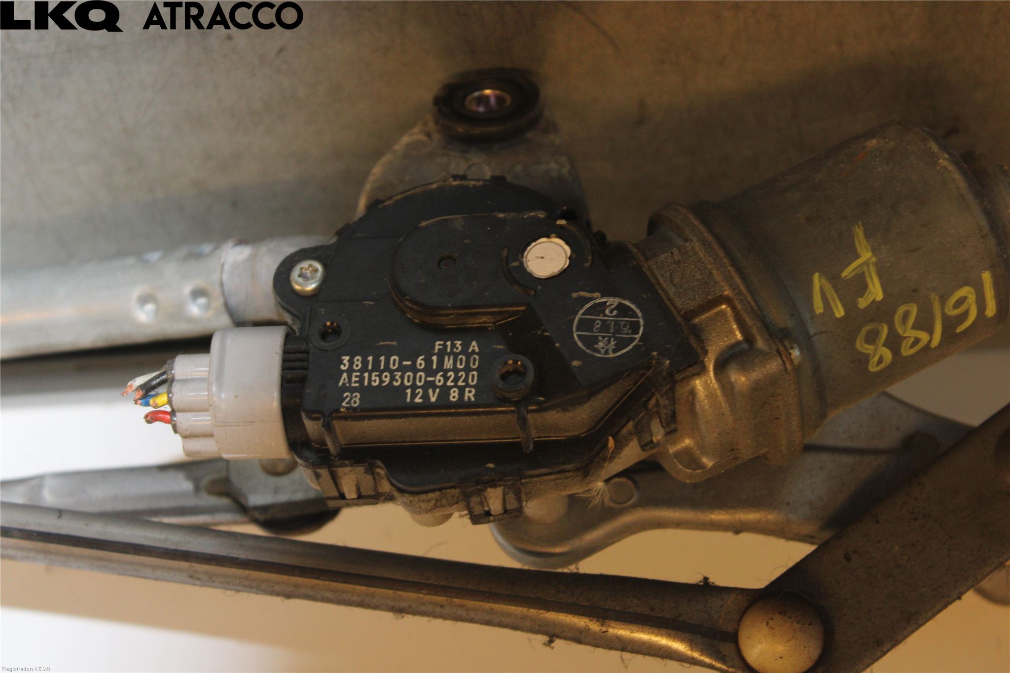 Suzuki SX4 S-CROSS 14-21 Viskermotor Frontrute