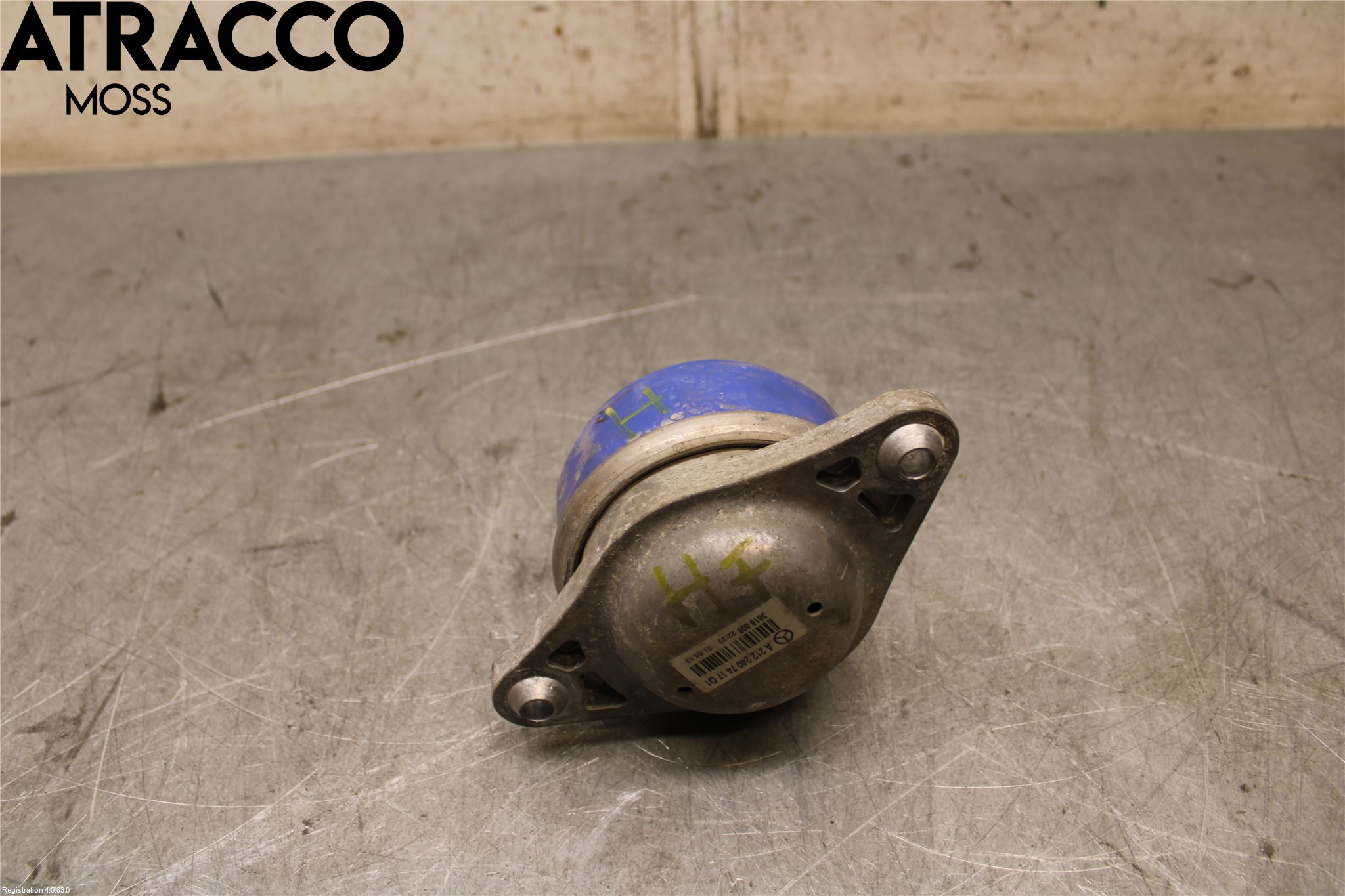 Mercedes-Benz MB E-KLASS (W212) 09-16 Motor Feste Gummi