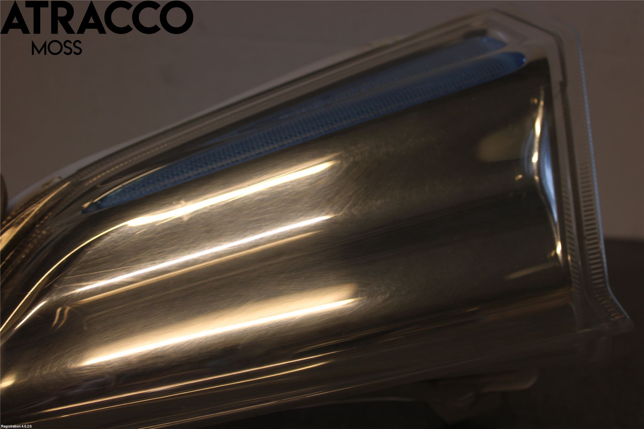 Nissan LEAF 11-17 Frontlykt Hus Venstre