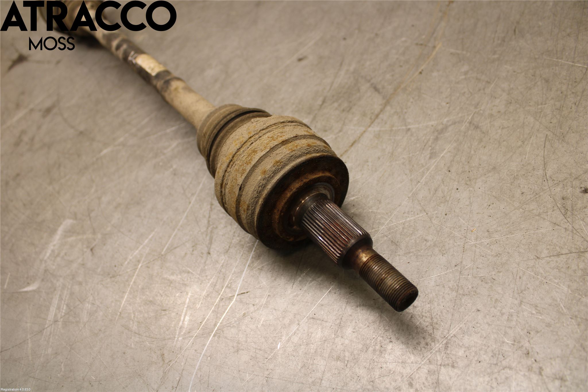 Volkswagen VW TRANSP/CARAVELLE (T5) 04-15 Drivaksel Bak Kompl Høyre