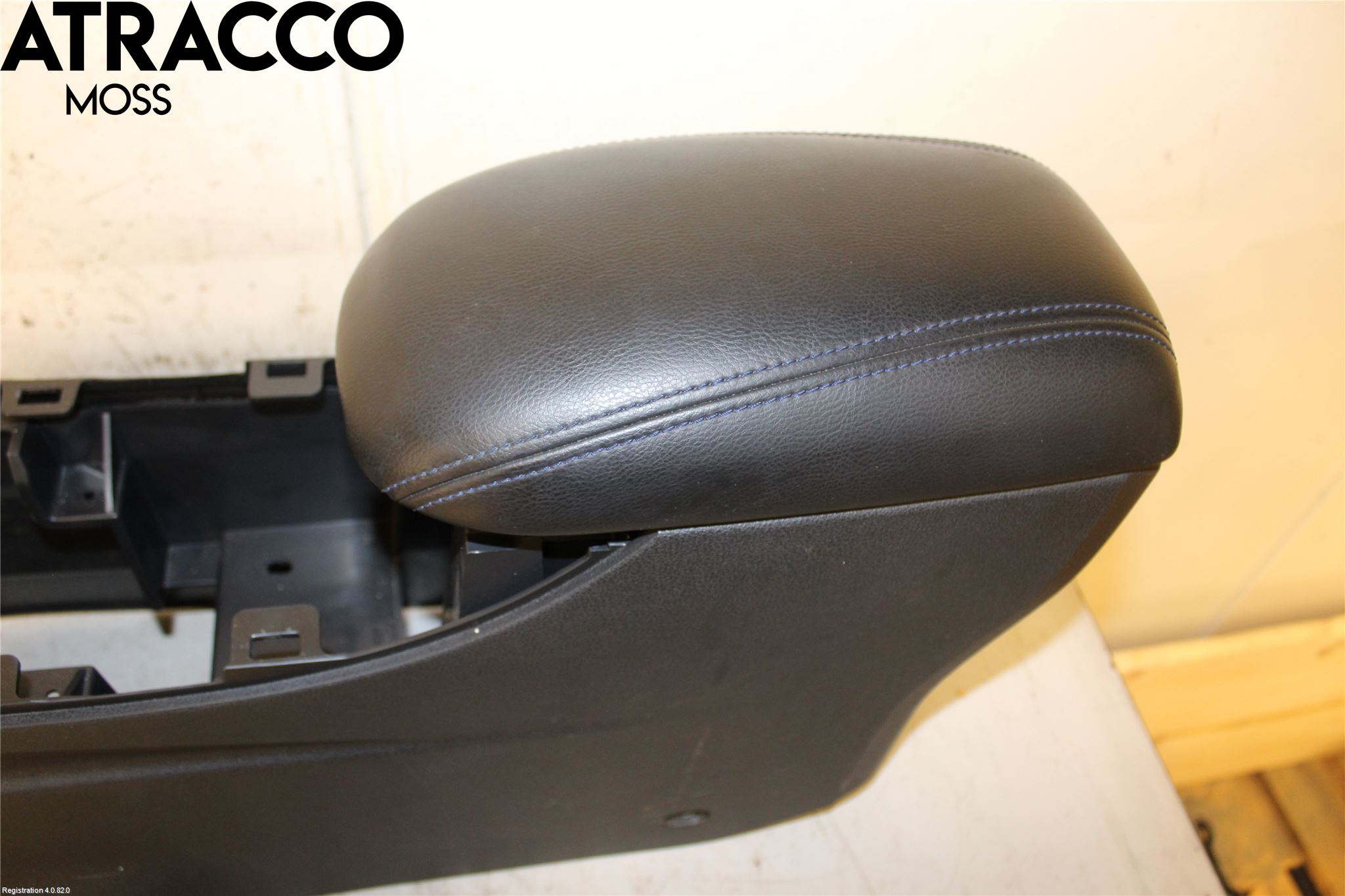 Nissan LEAF 11-17 Innr Konsoll-Lomme