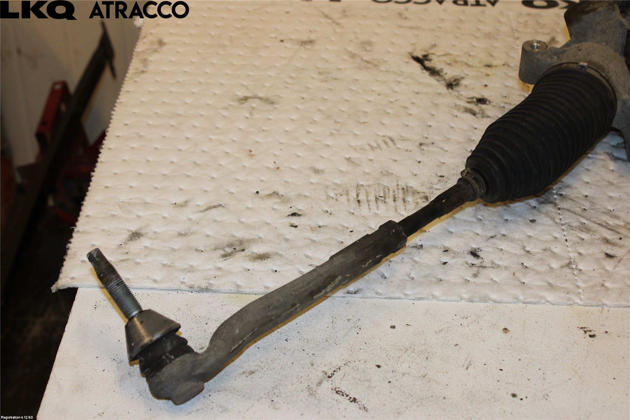 Mercedes-Benz MB C-KLASS (W205) 14-21 Servo Snekke - Tannstang