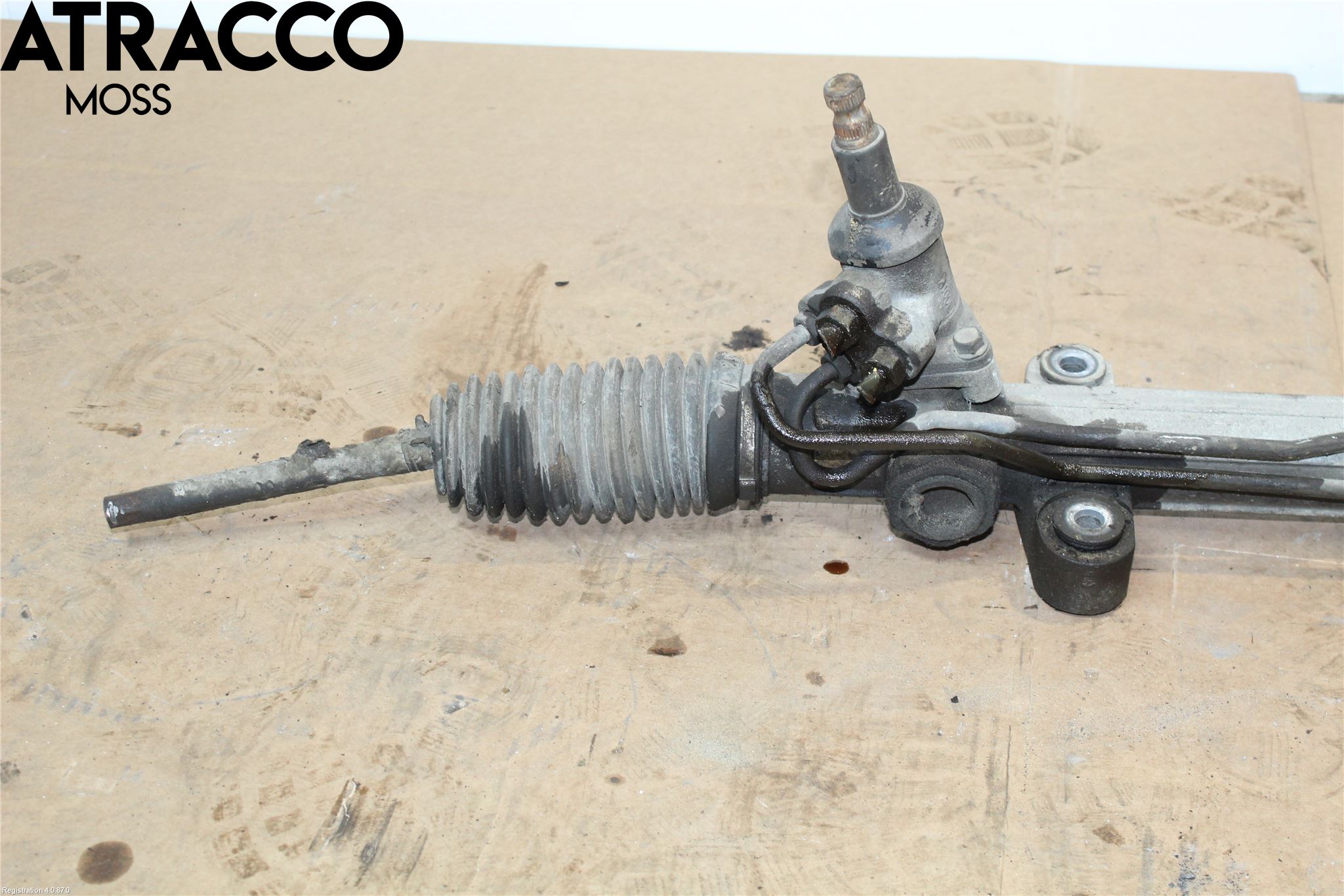 SsangYong SSANG YONG RODIUS Servo Snekke - Tannstang