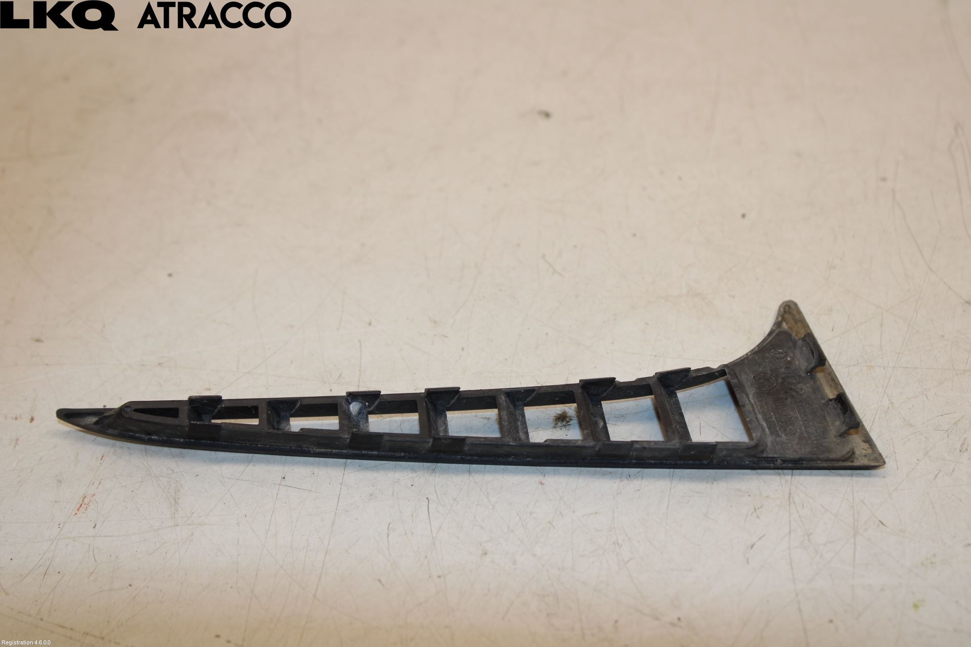 BMW 3 E90/91 SED/TOU 05-12 Støtfangerfeste Bak Høyre