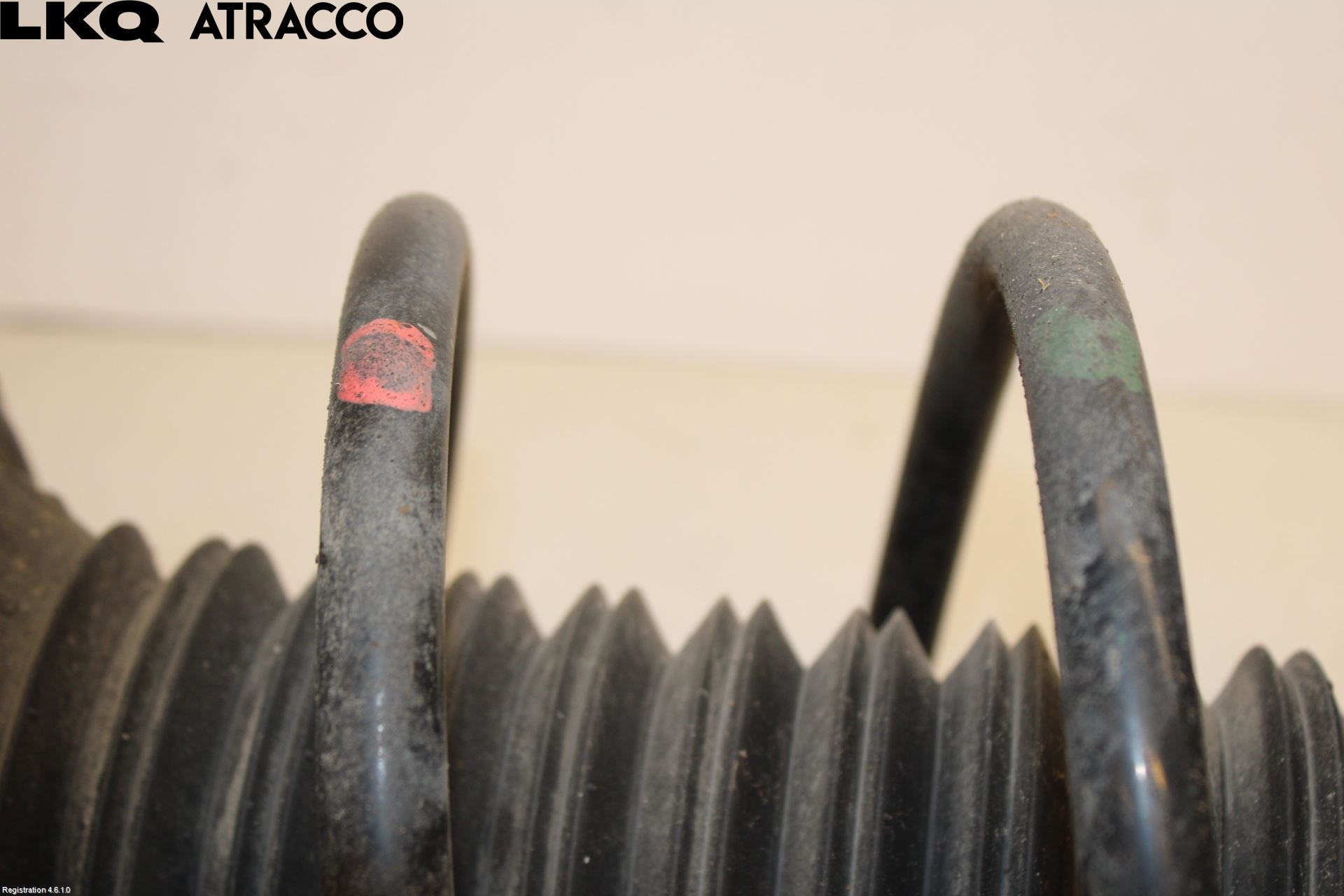 Toyota RAV4 19- Fjærbein Foran Venstre