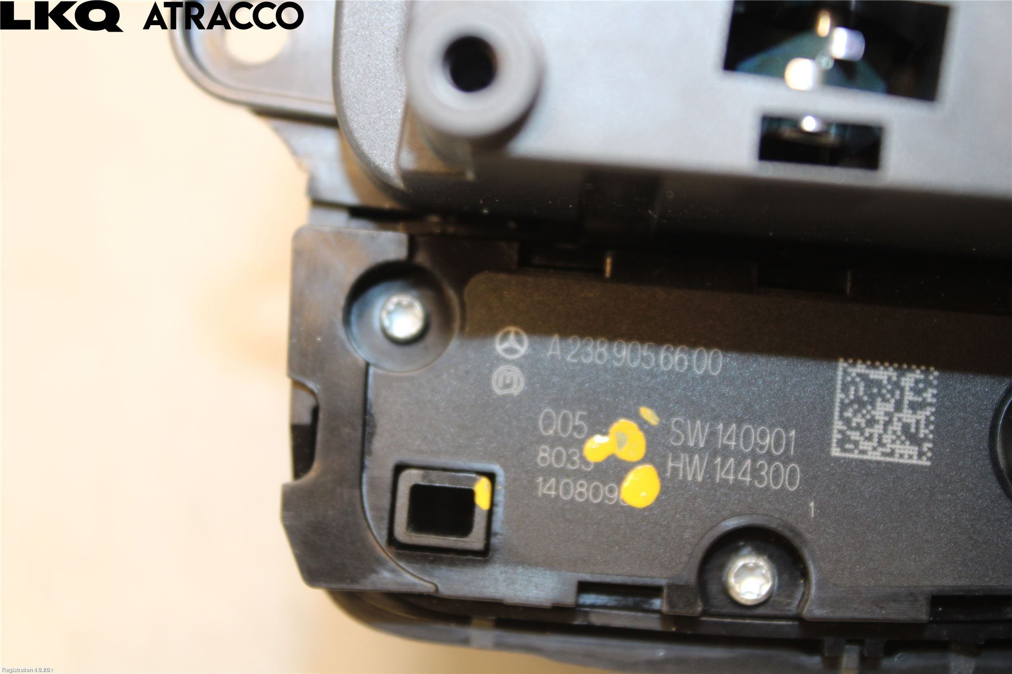 Mercedes-Benz MB E-KLASS (W213) 16-23 Bryter Multifunksjon