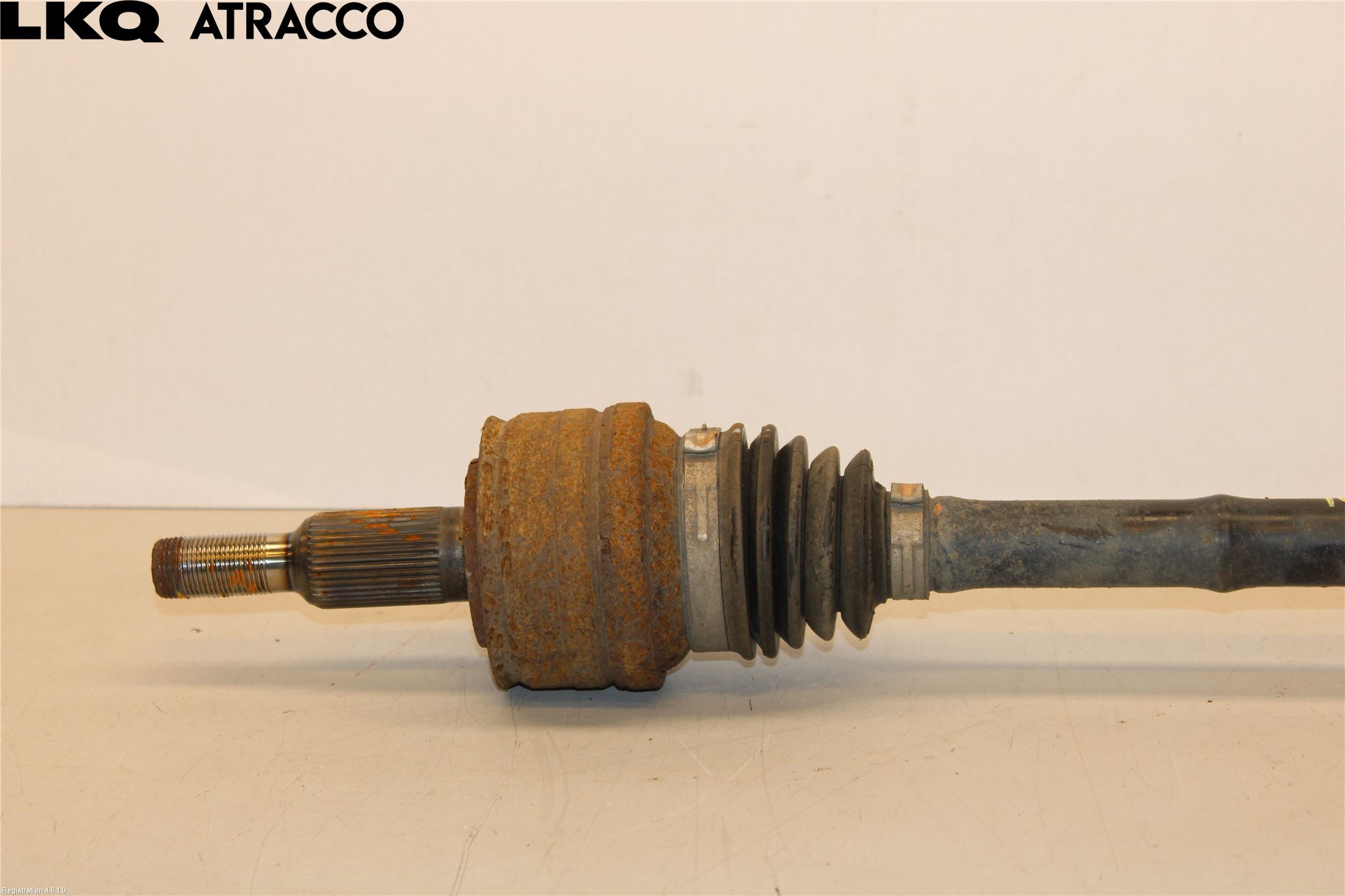 Volkswagen VW TRANSP/CARAVELLE (T6) 16-22 Drivaksel Bak Kompl Venstre