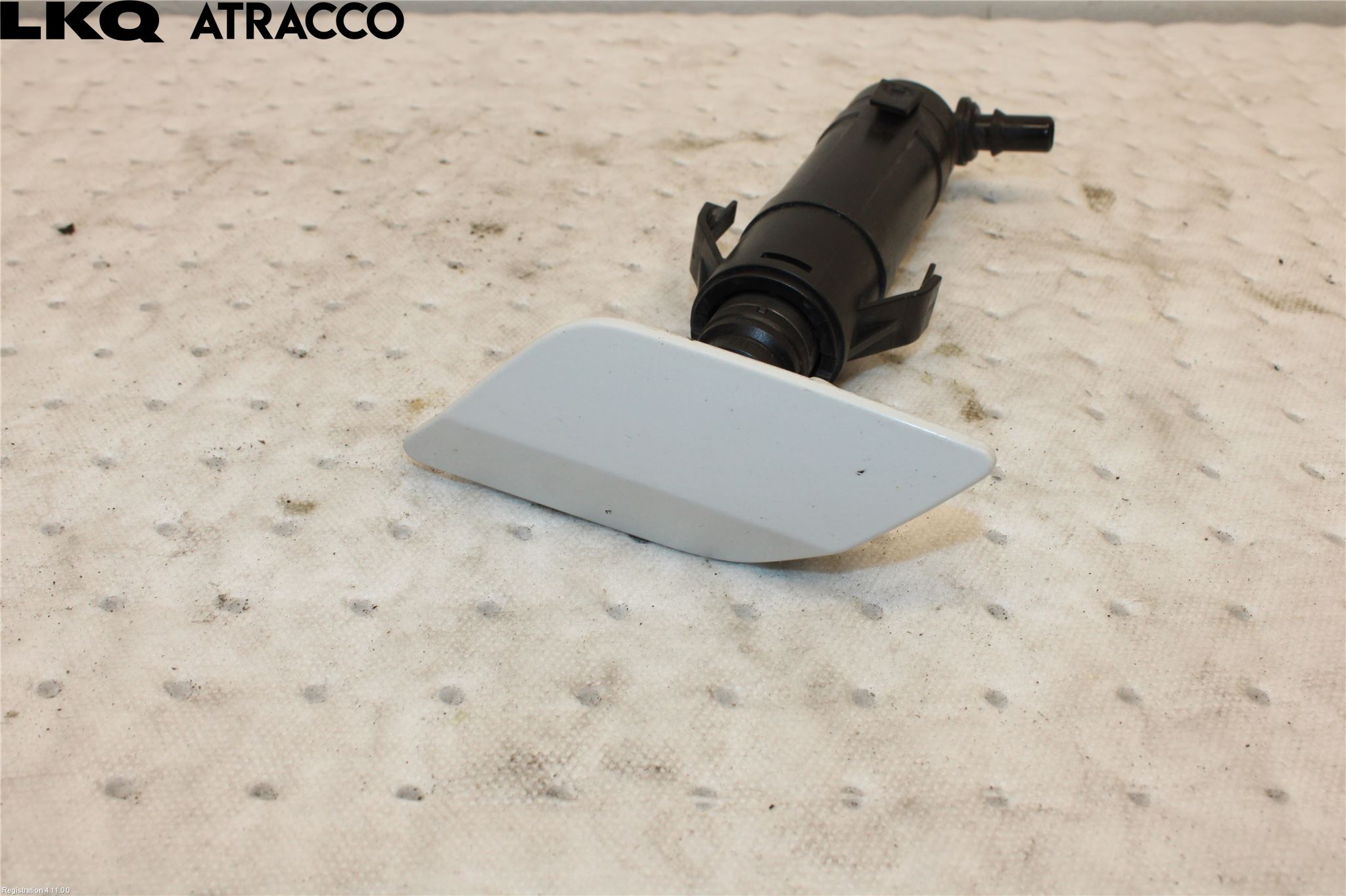 Volkswagen VW TOURAN 10-15 Spylerdyse Frontlykter