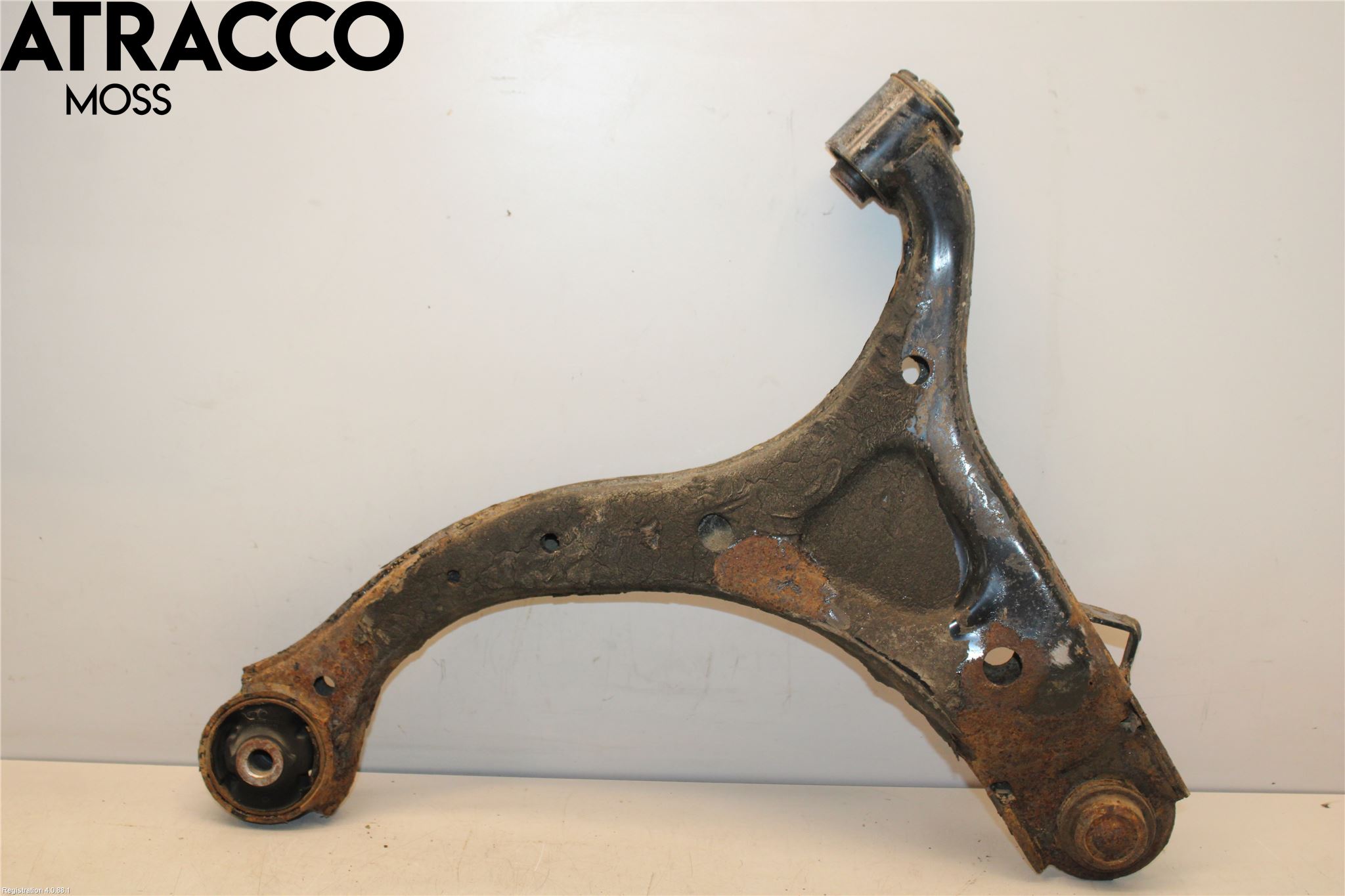 Hyundai SANTA FE  06-12 Bærearm Foran Høyre Nedre