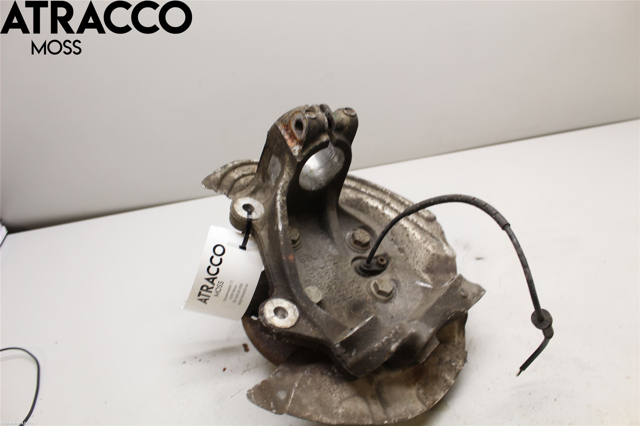 BMW 1 E87/81 5D/3D 03-11 Spindel Vf