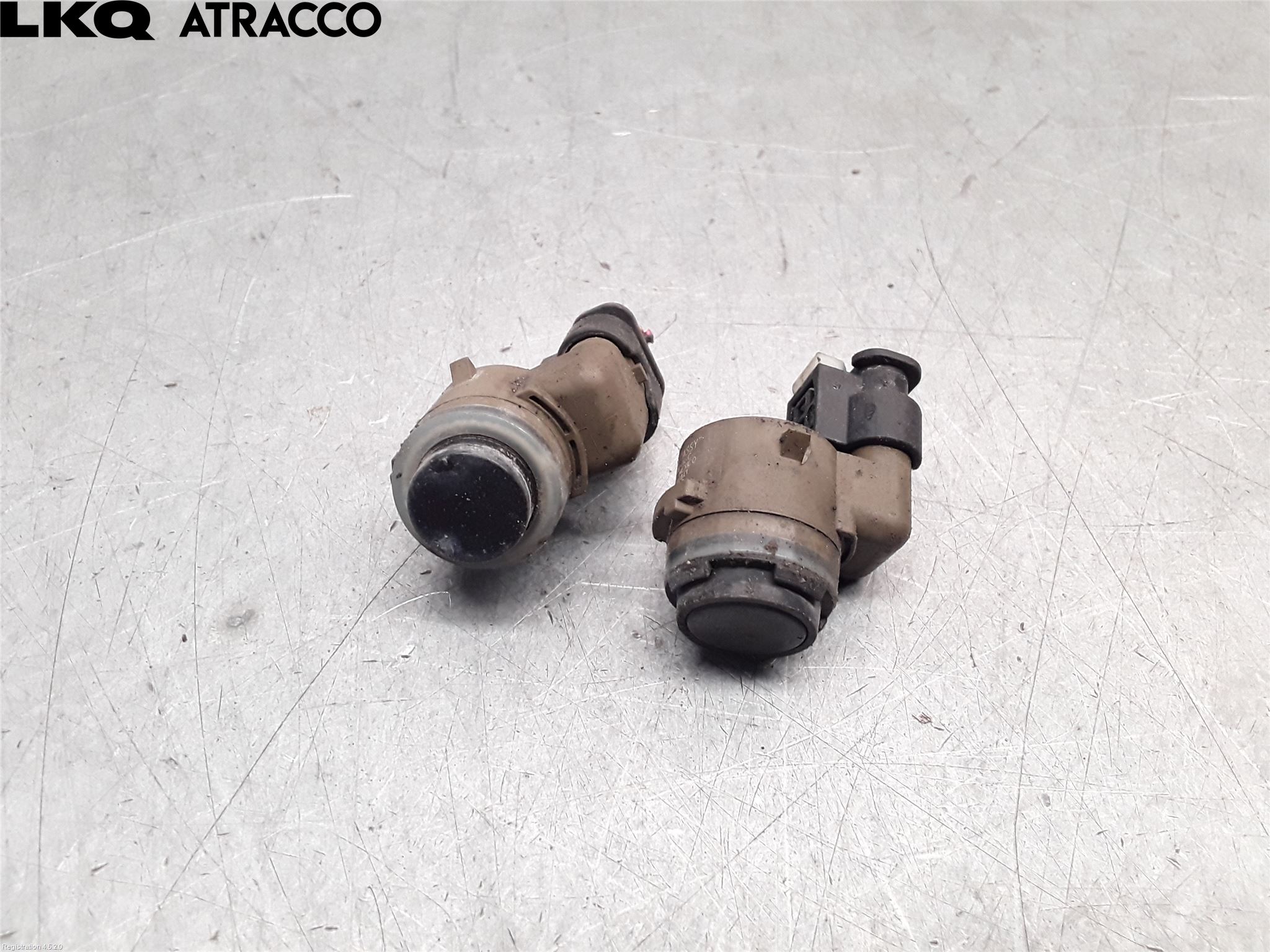 Tesla MODEL S 13- Sensor Parkering Front