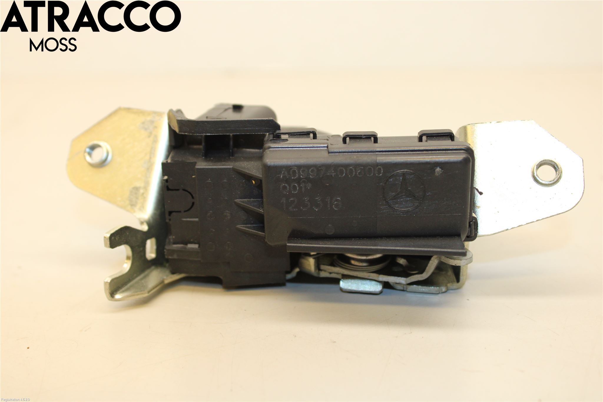 Mercedes-Benz MB E-KLASS (W213) 16-23 Bakluke-Lokk Låsekasse