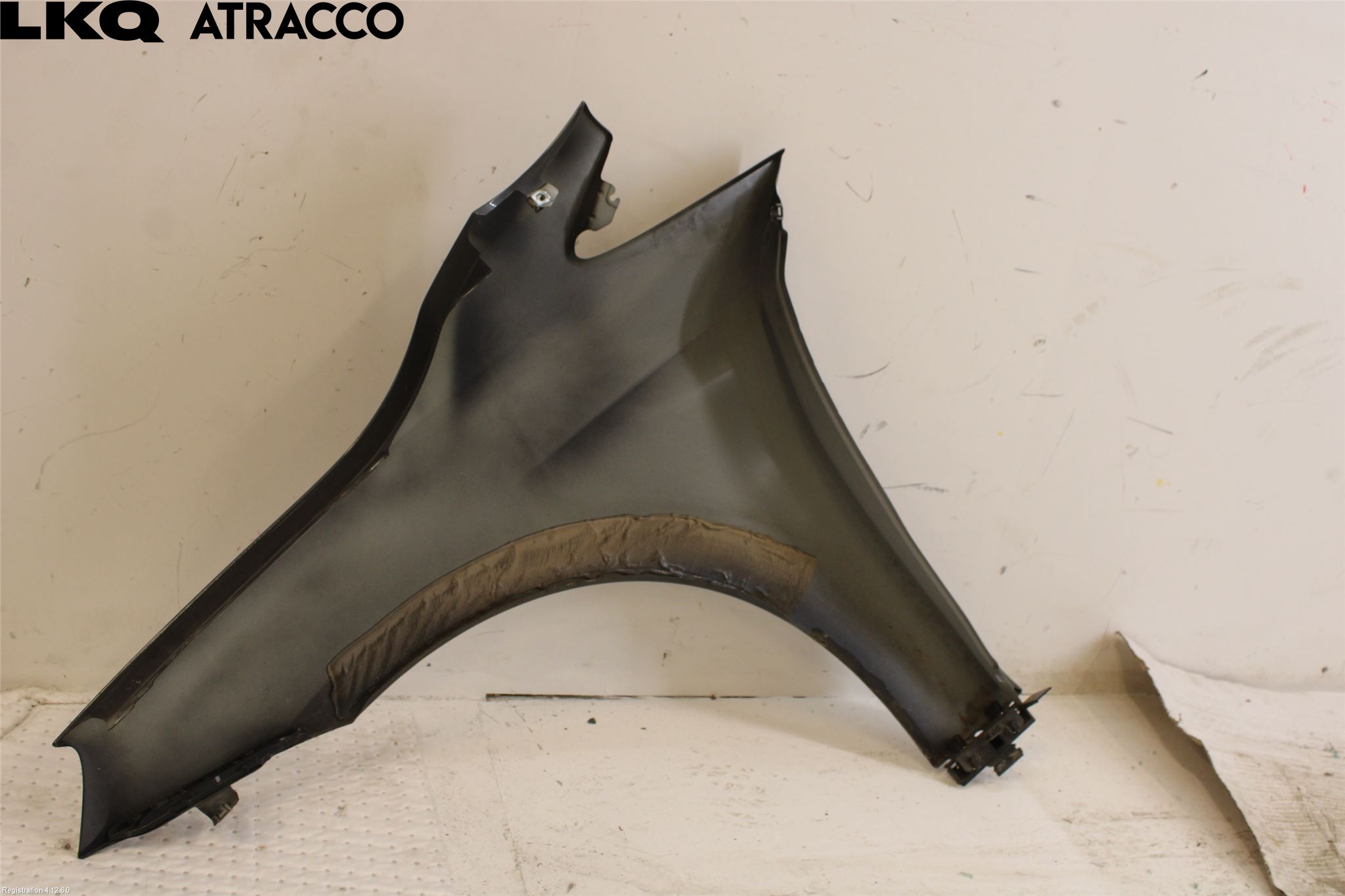 BMW 2 F45 Active Tourer 14-21 Skjerm Foran Høyre