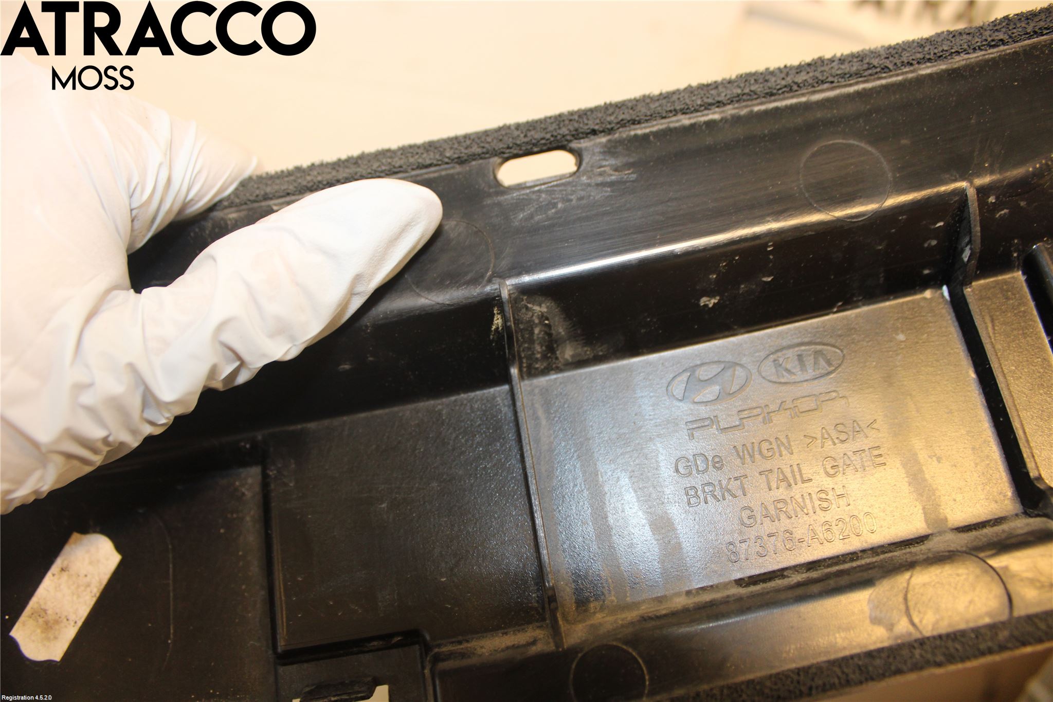 Hyundai i40 08-15 Støtfanger Bak Midt Del