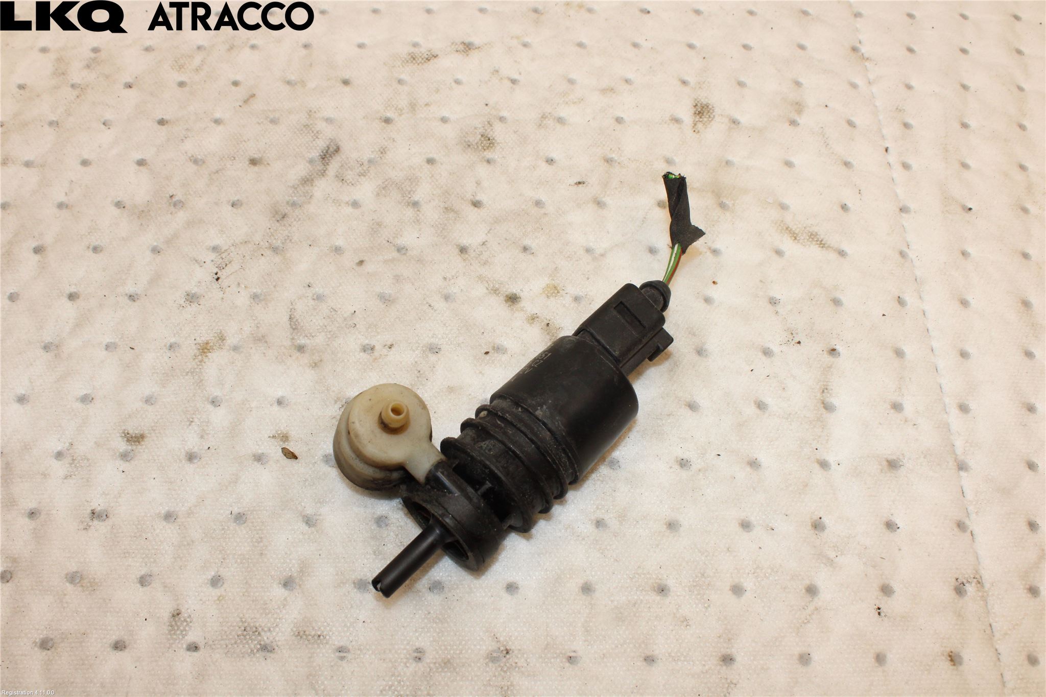 Volkswagen VW CADDY 11-15 Spylerpumpe Frontrute