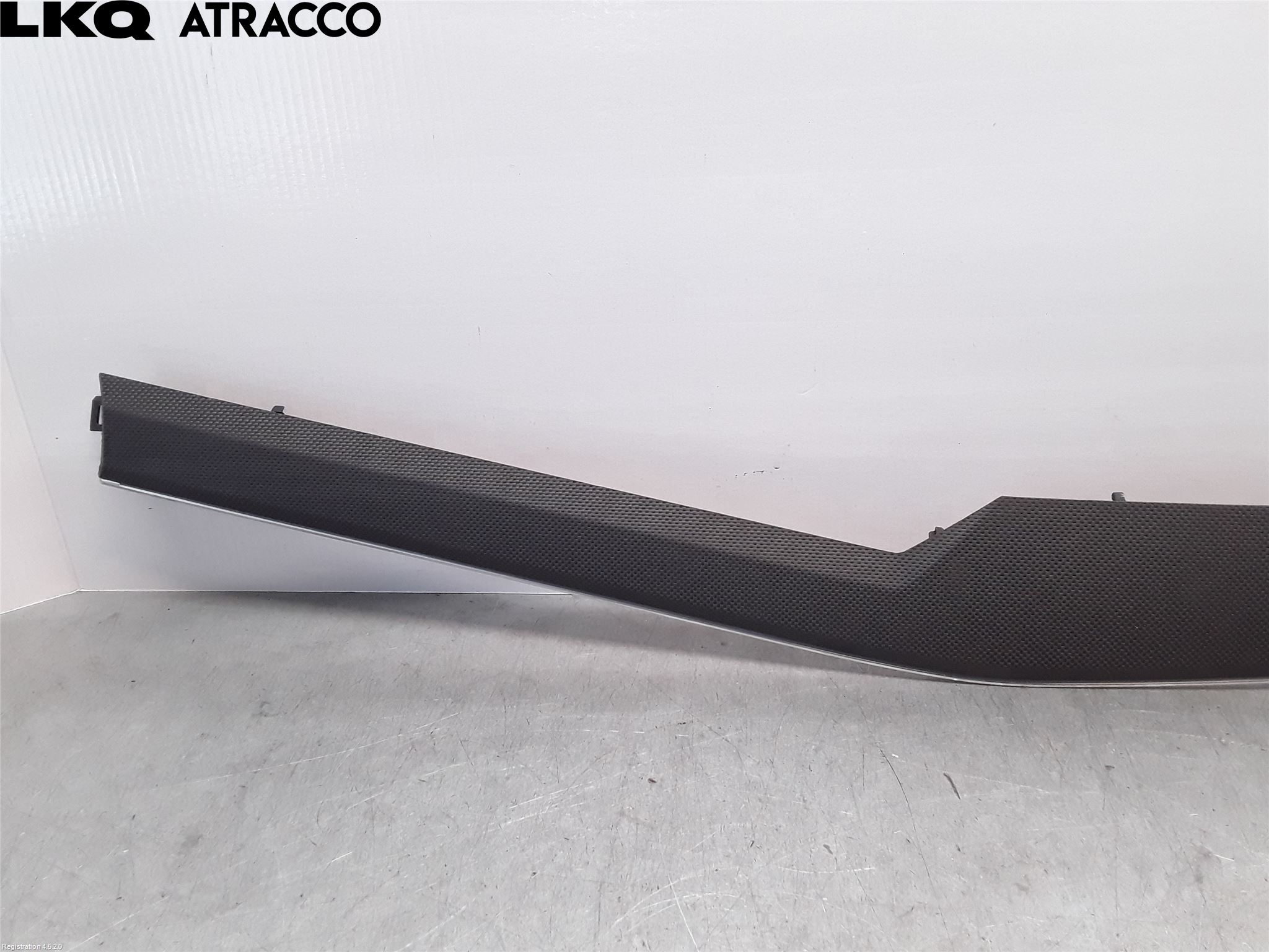 Audi E-TRON, S GE 19- Innr Dashbord Sparkeplate