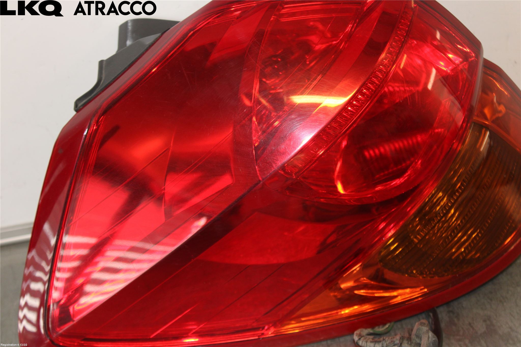 Subaru LEGACY    04-06 Baklykt Venstre