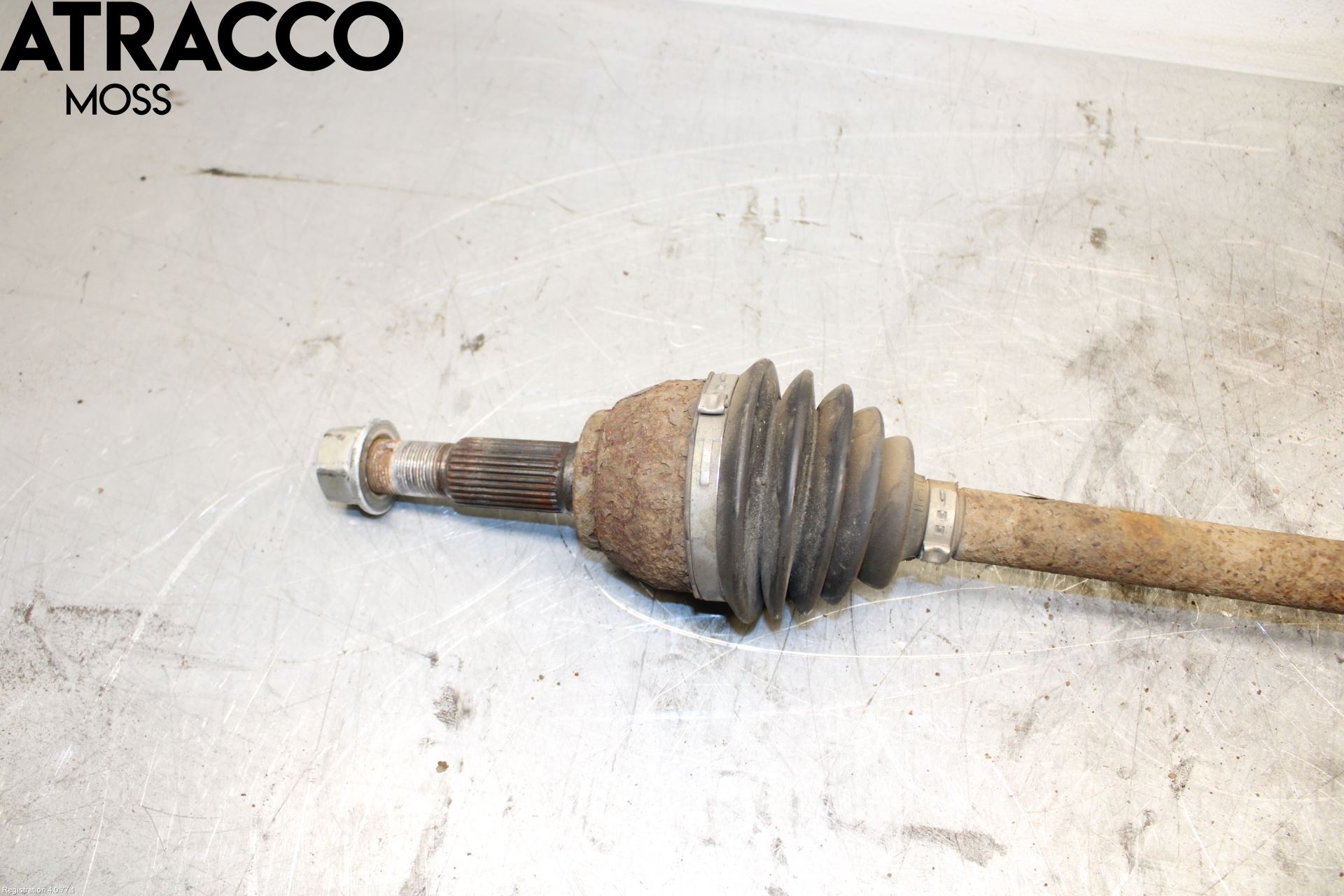 Nissan LEAF 11-17 Drivaksel Foran Kompl Høyre