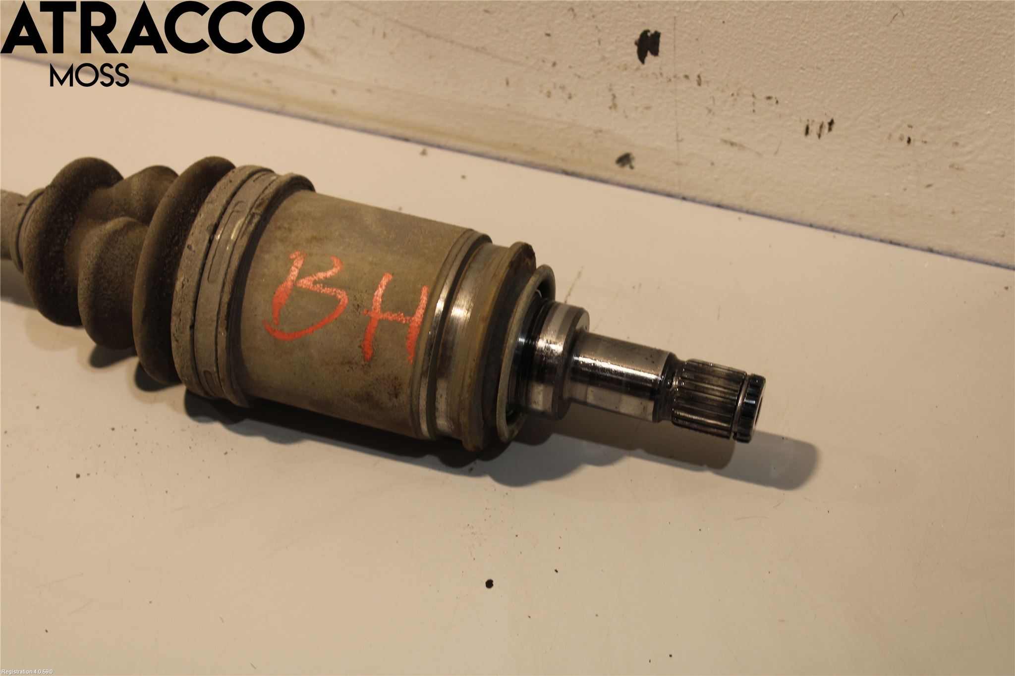 Toyota URBAN CRUISER Drivaksel Bak Kompl Høyre