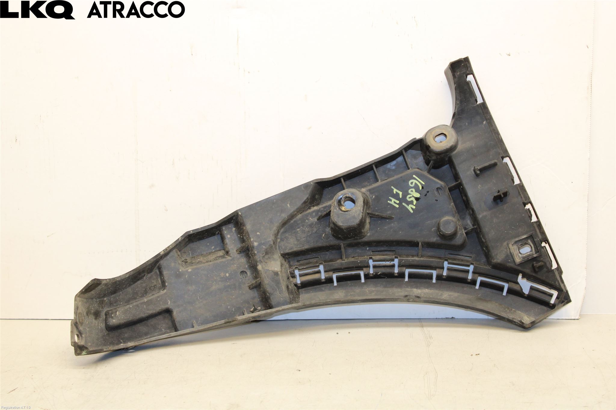 Volvo XC90 07-14 Støtfanger Foran Feste