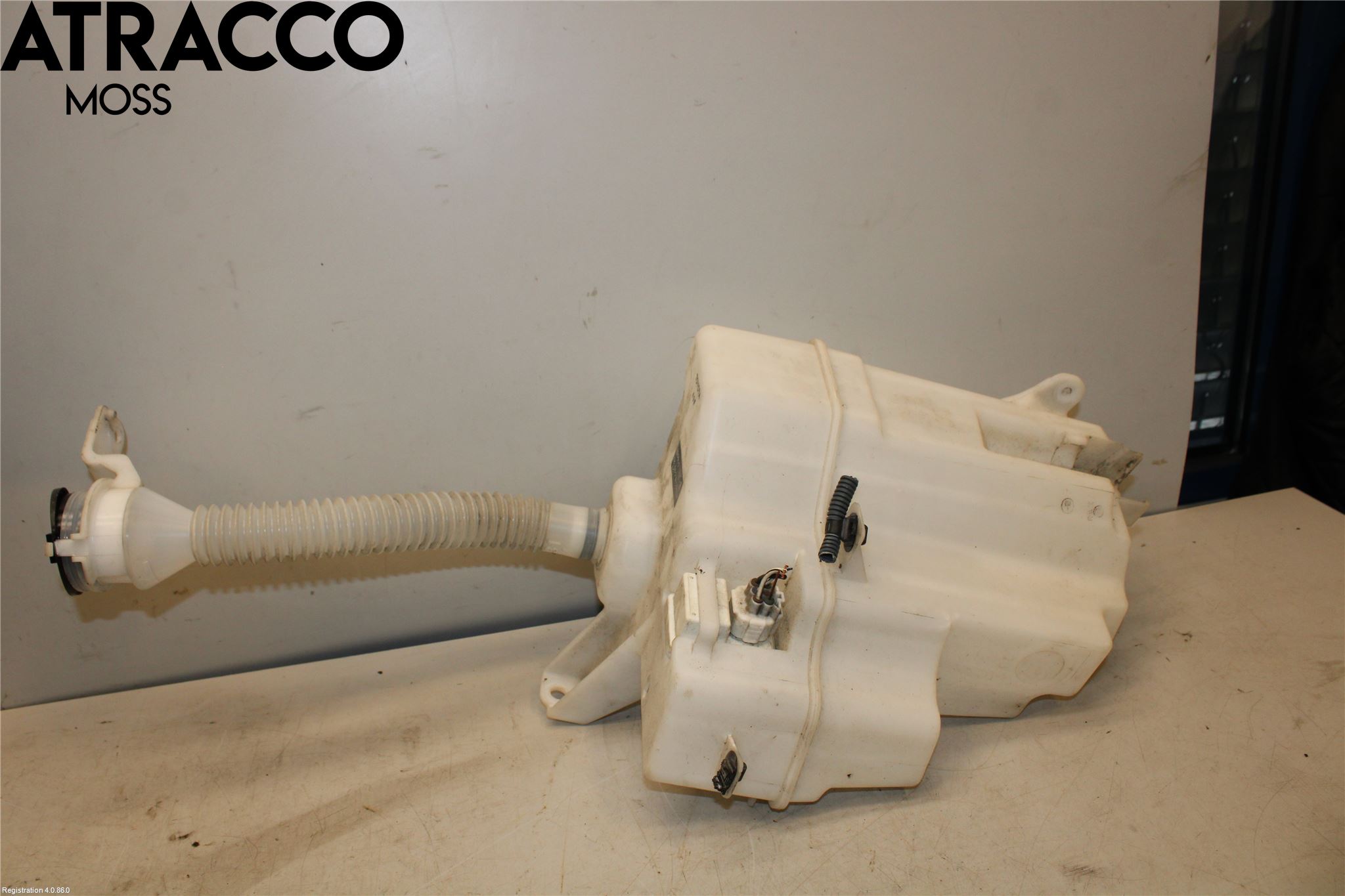 Toyota RAV4 13-18 Spylerbeholder Frontrute