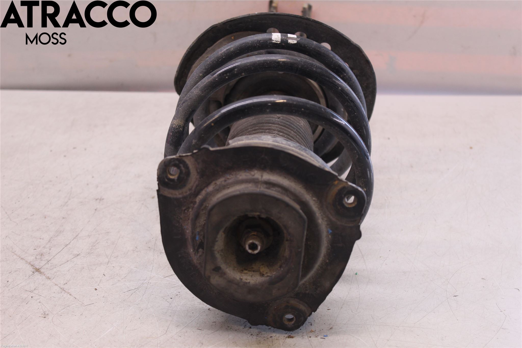 Nissan LEAF 18- Fjærbein Foran Venstre