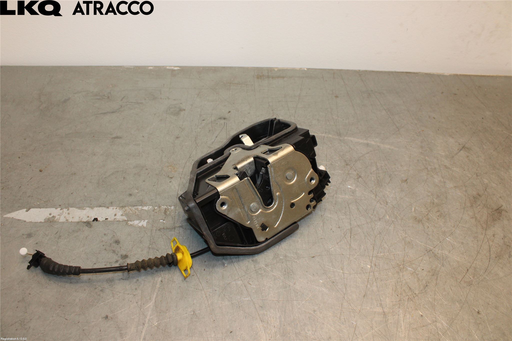 BMW 5 E60/61 Sed/Tou 02-10 Dørlås - Låsekasse