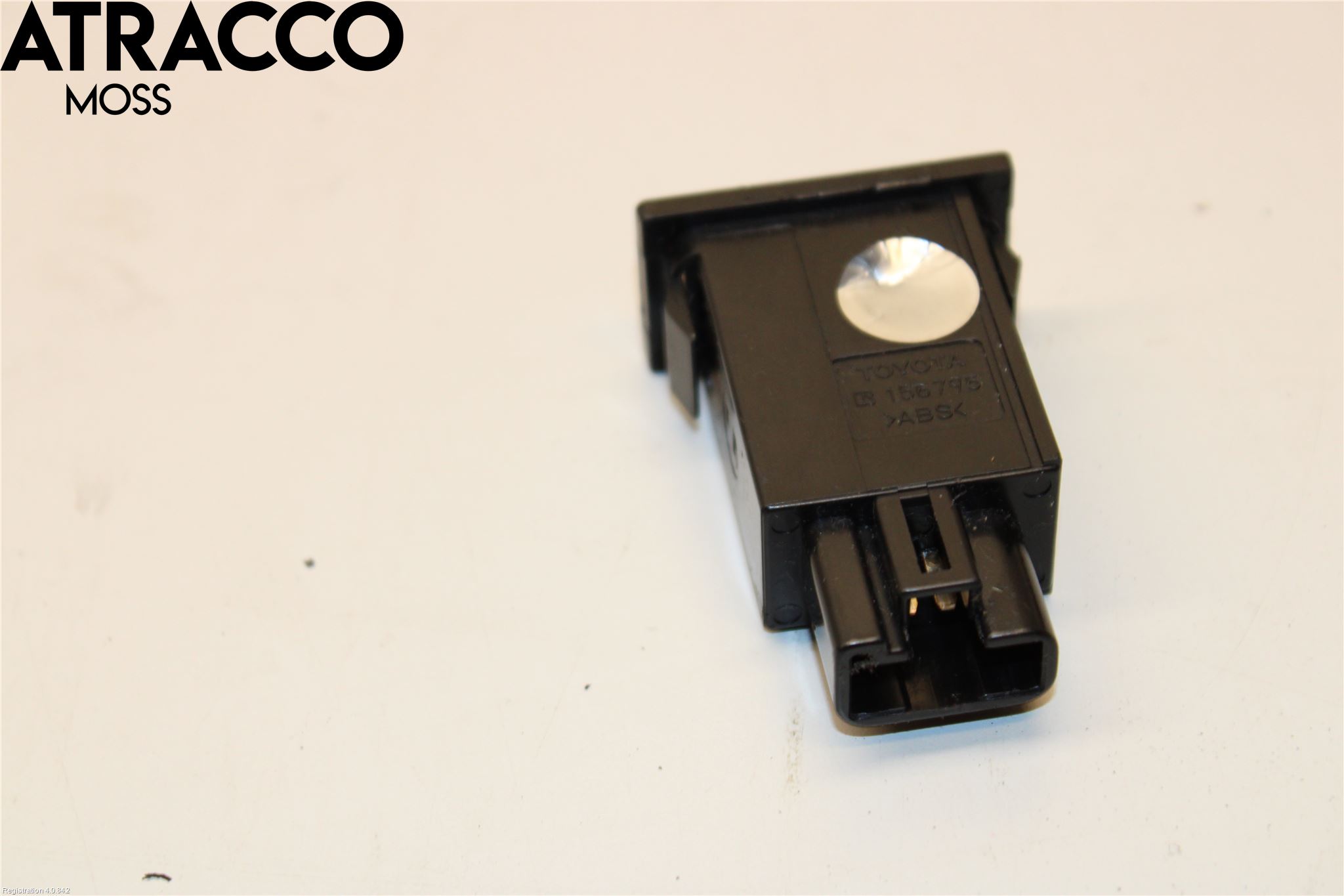 Toyota AVENSIS 03-06 Bryter Drivstoff Tankluke