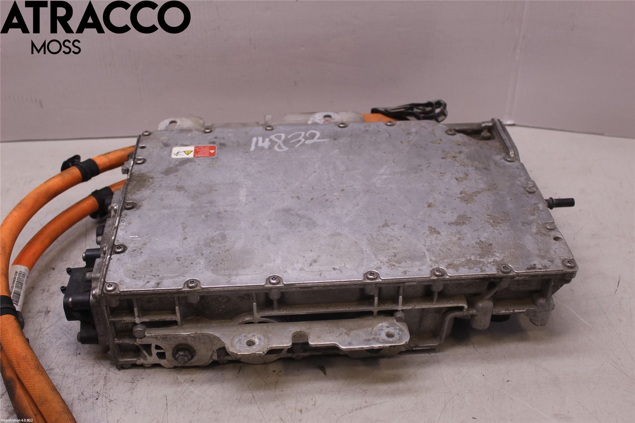 Jaguar I-PACE 18- Inverter 12-)220V