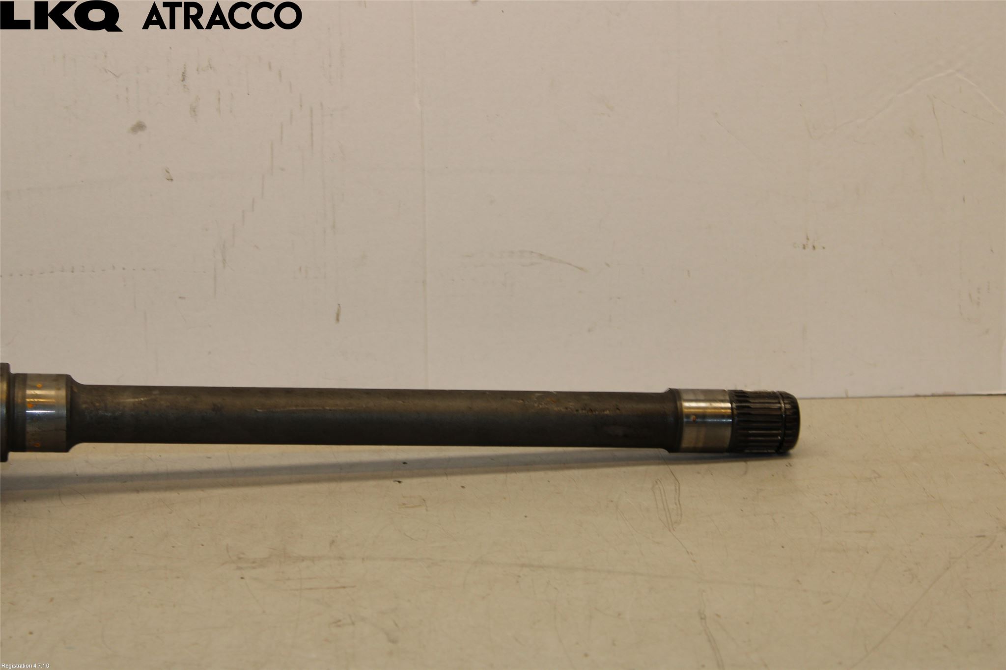 BMW 5 G30/G31/F90 17-23 Drivaksel Foran Kompl Høyre